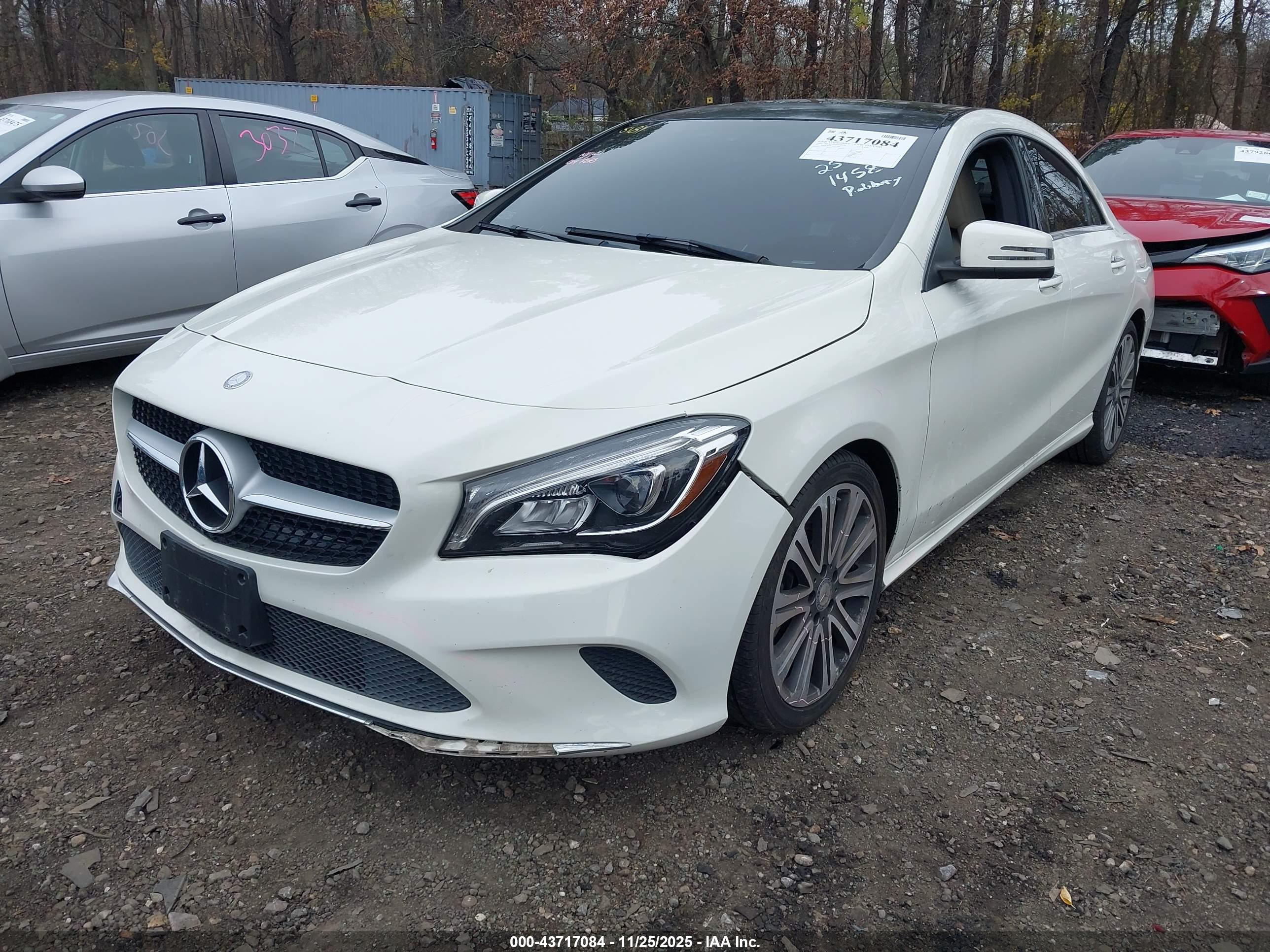 MERCEDES-BENZ CLA image 2