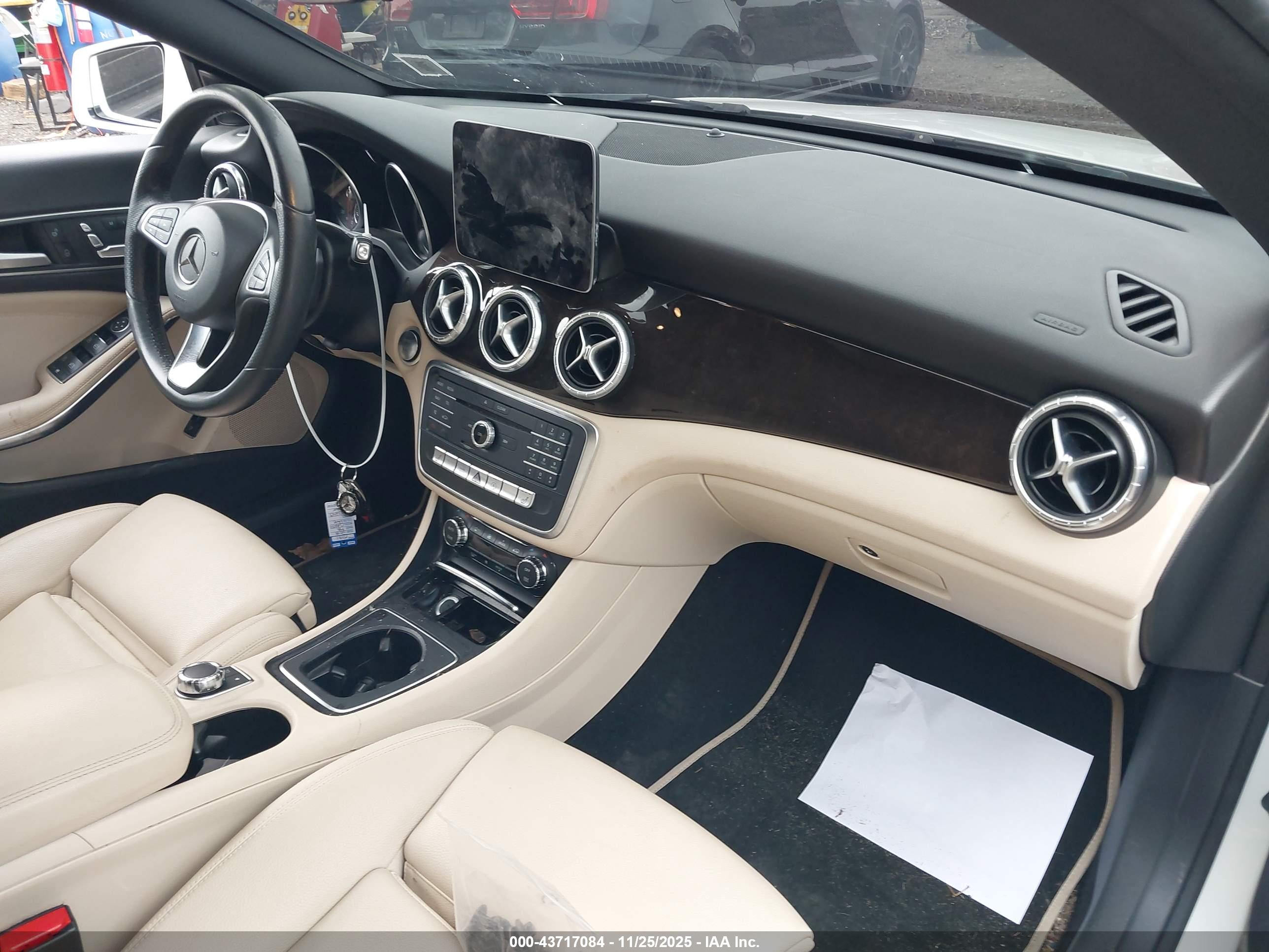 MERCEDES-BENZ CLA image 5