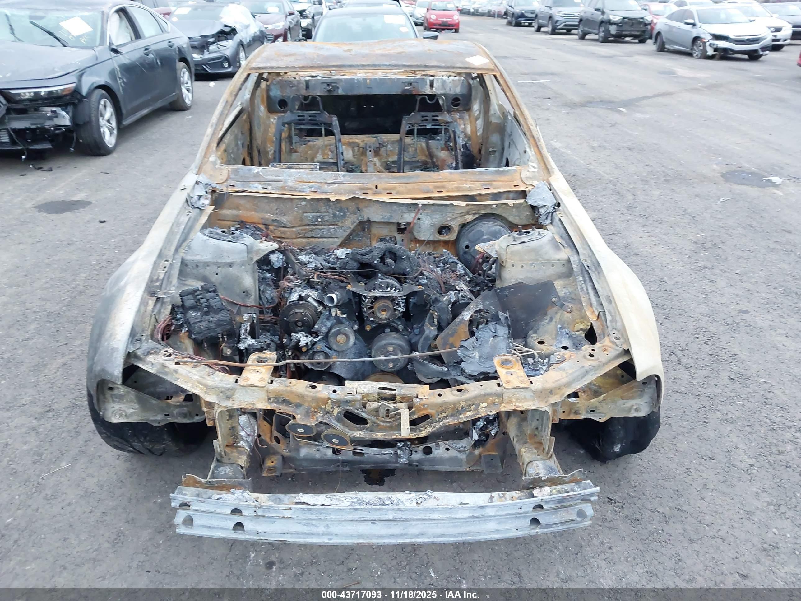 FORD MUSTANG image 6