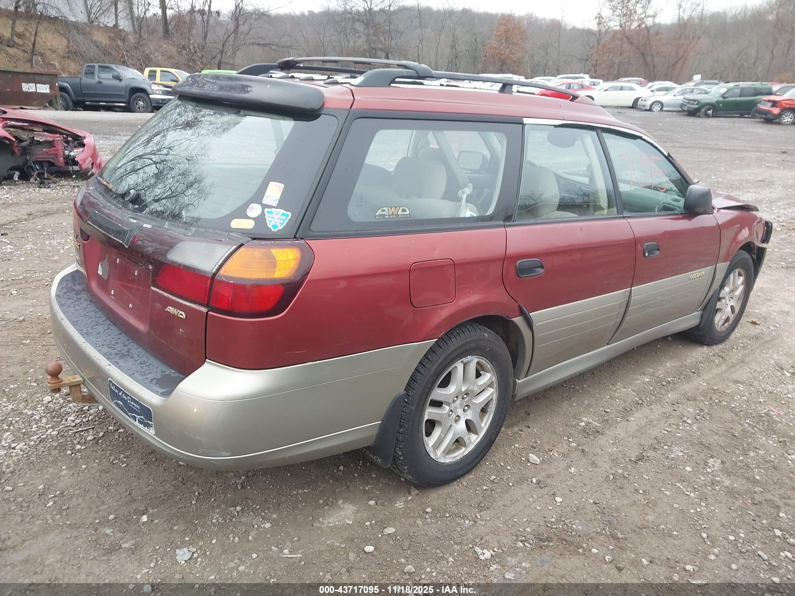 SUBARU OUTBACK image 4