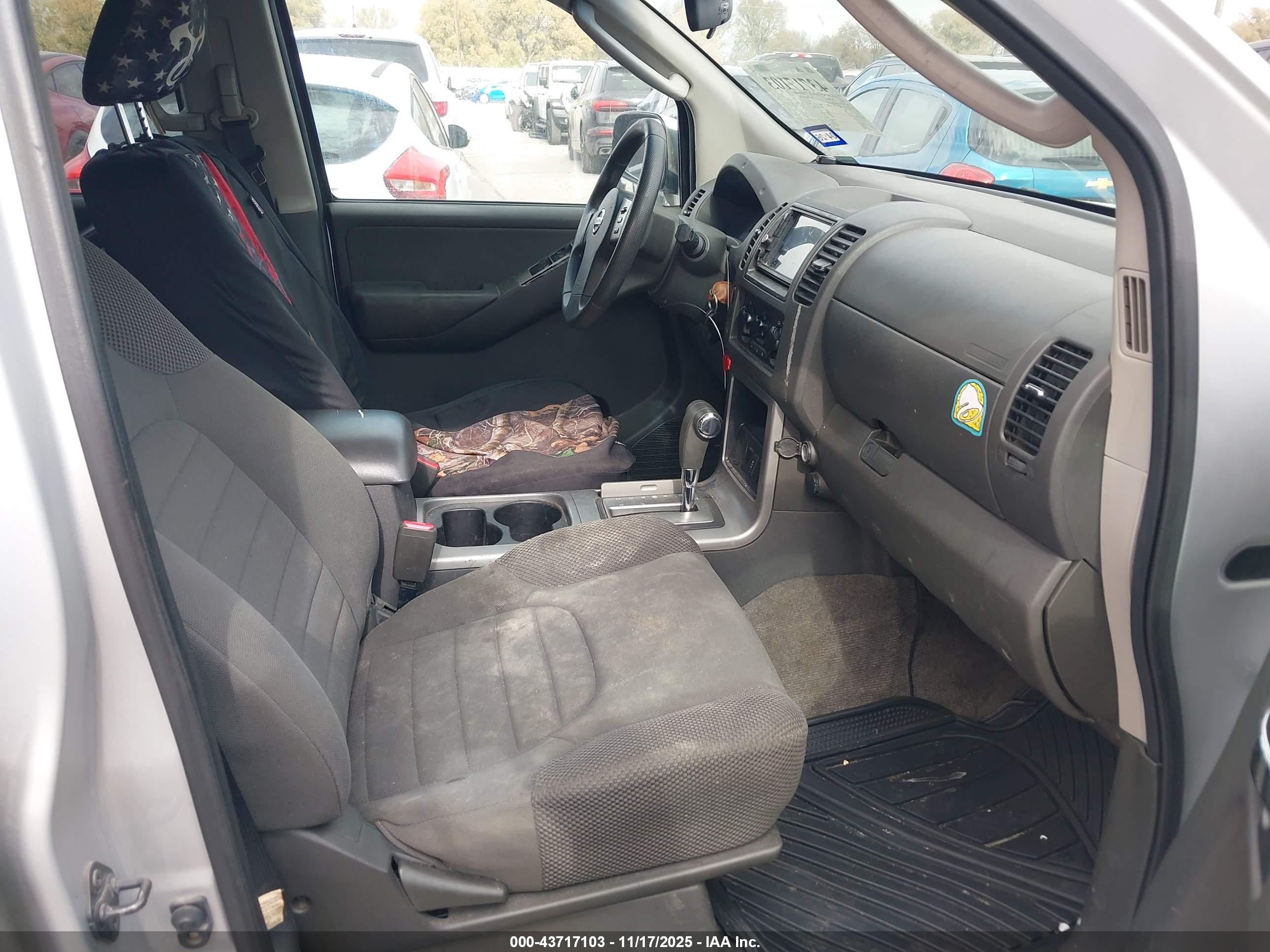 NISSAN PATHFINDER image 5