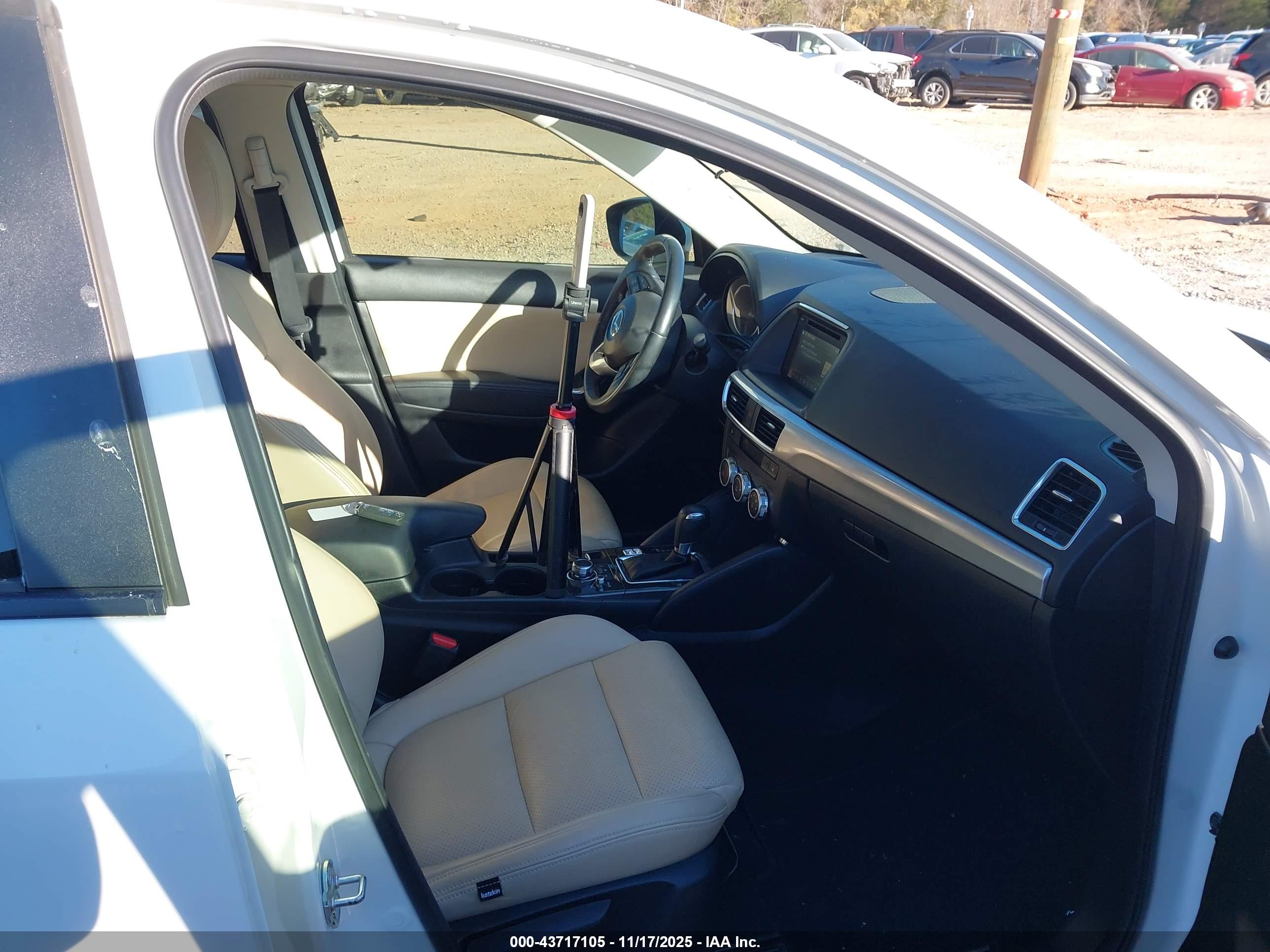 MAZDA CX-5 image 5