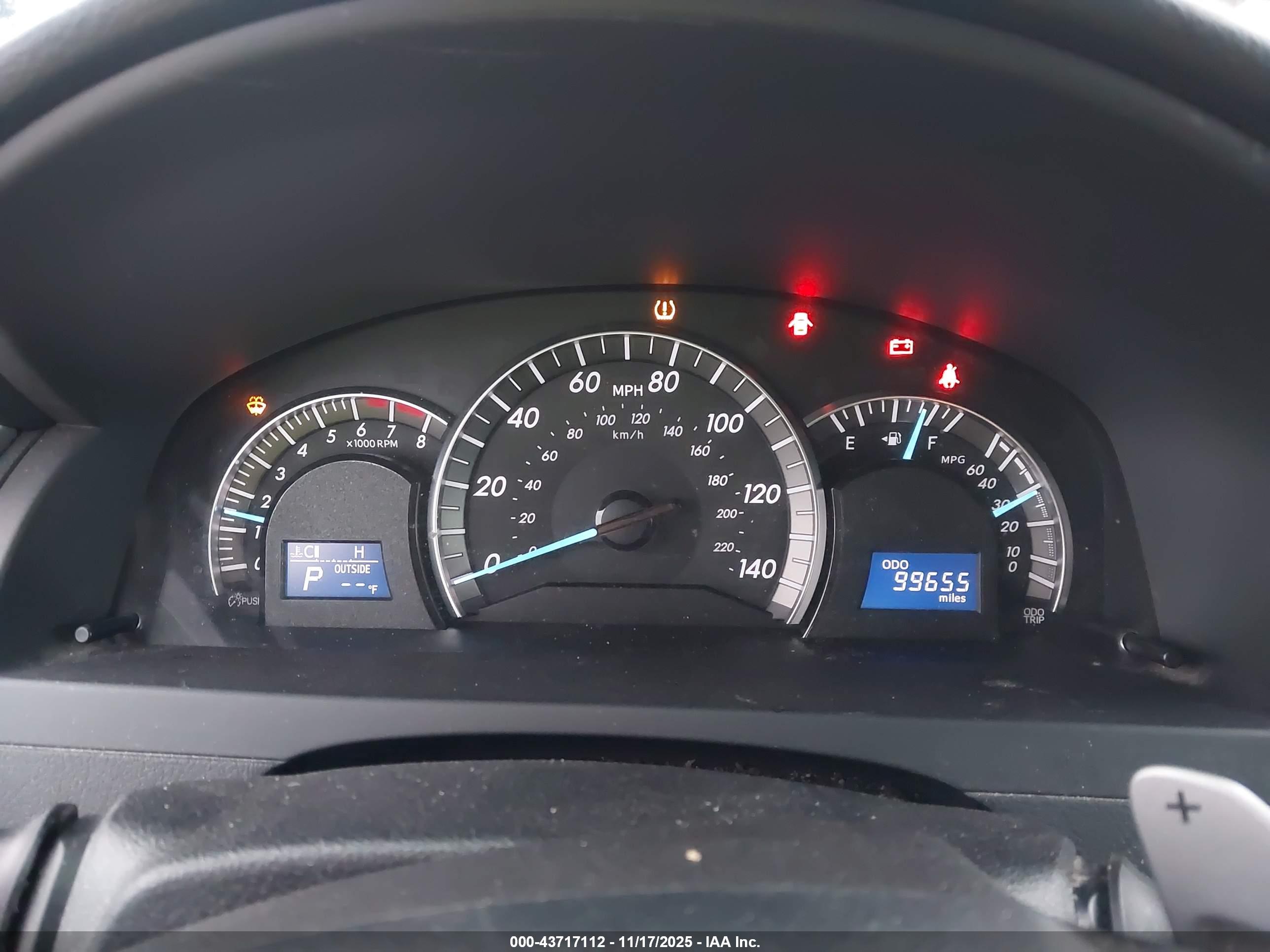TOYOTA CAMRY image 7