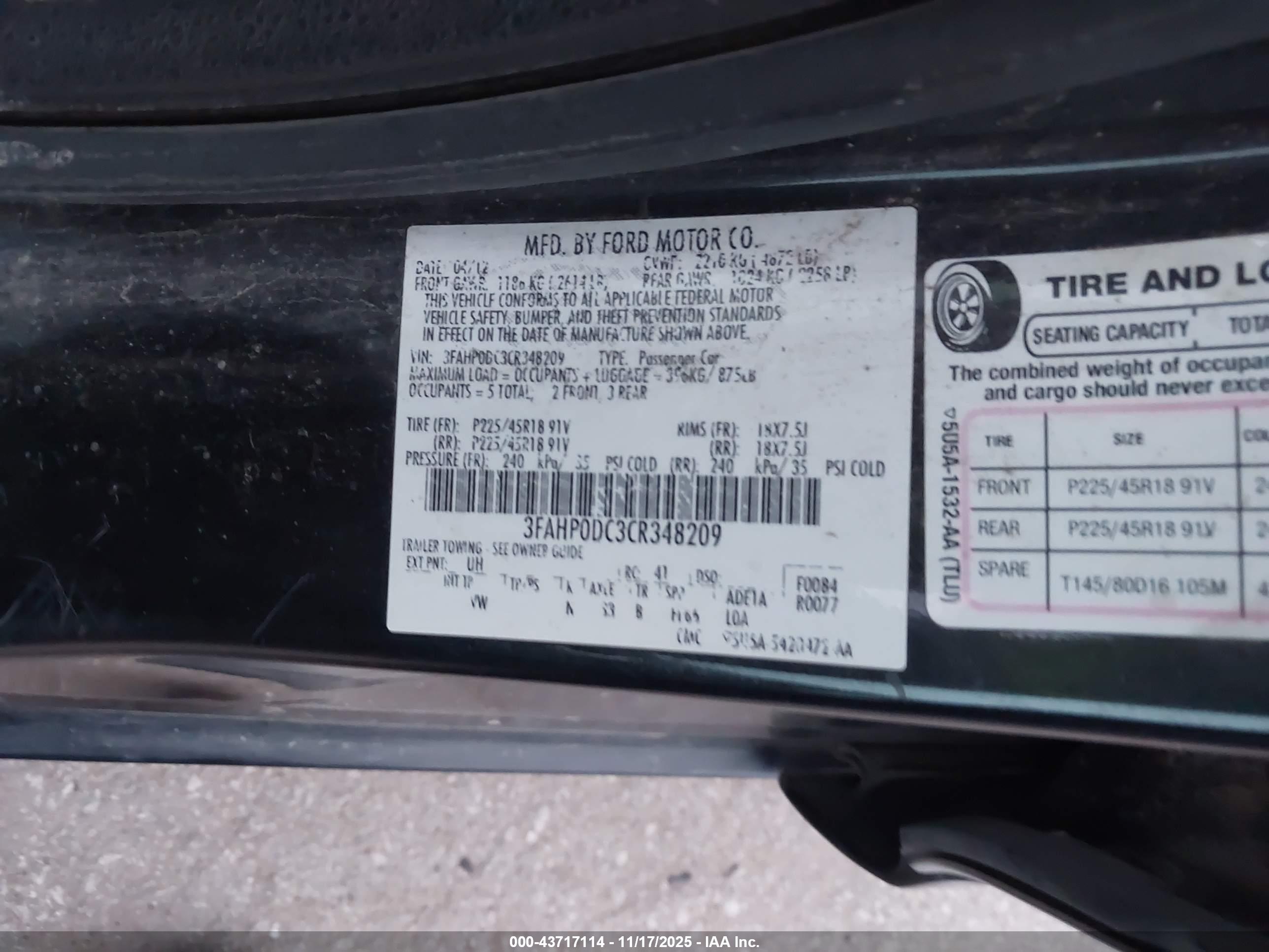 FORD FUSION image 9