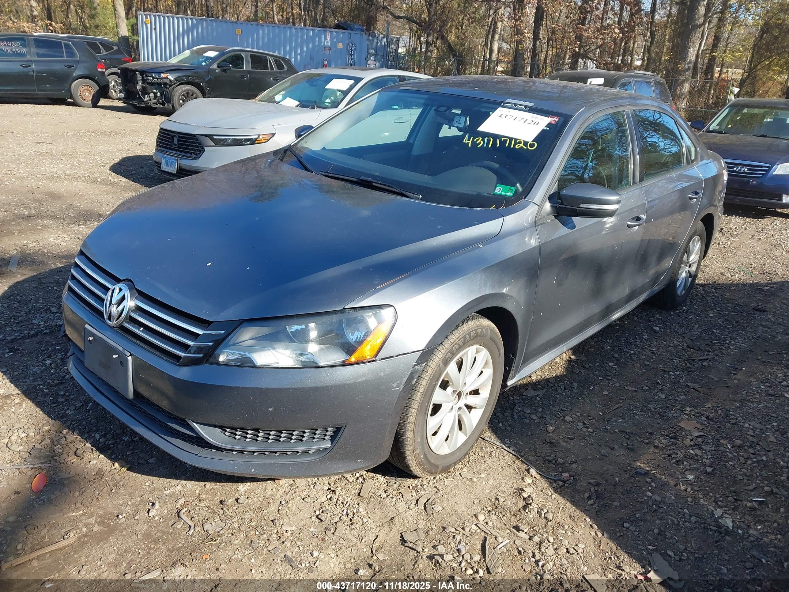 VOLKSWAGEN PASSAT image 2