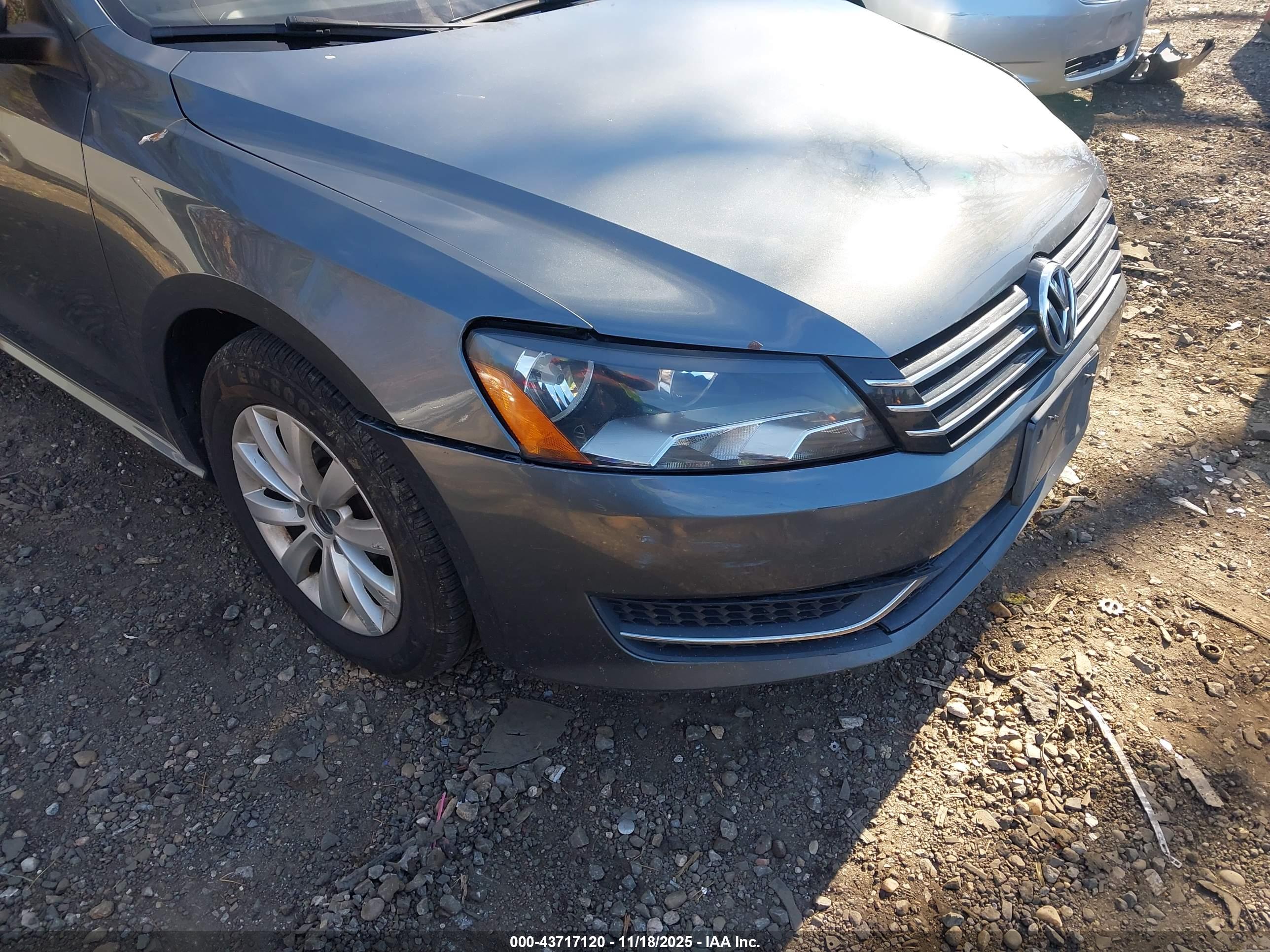 VOLKSWAGEN PASSAT image 6
