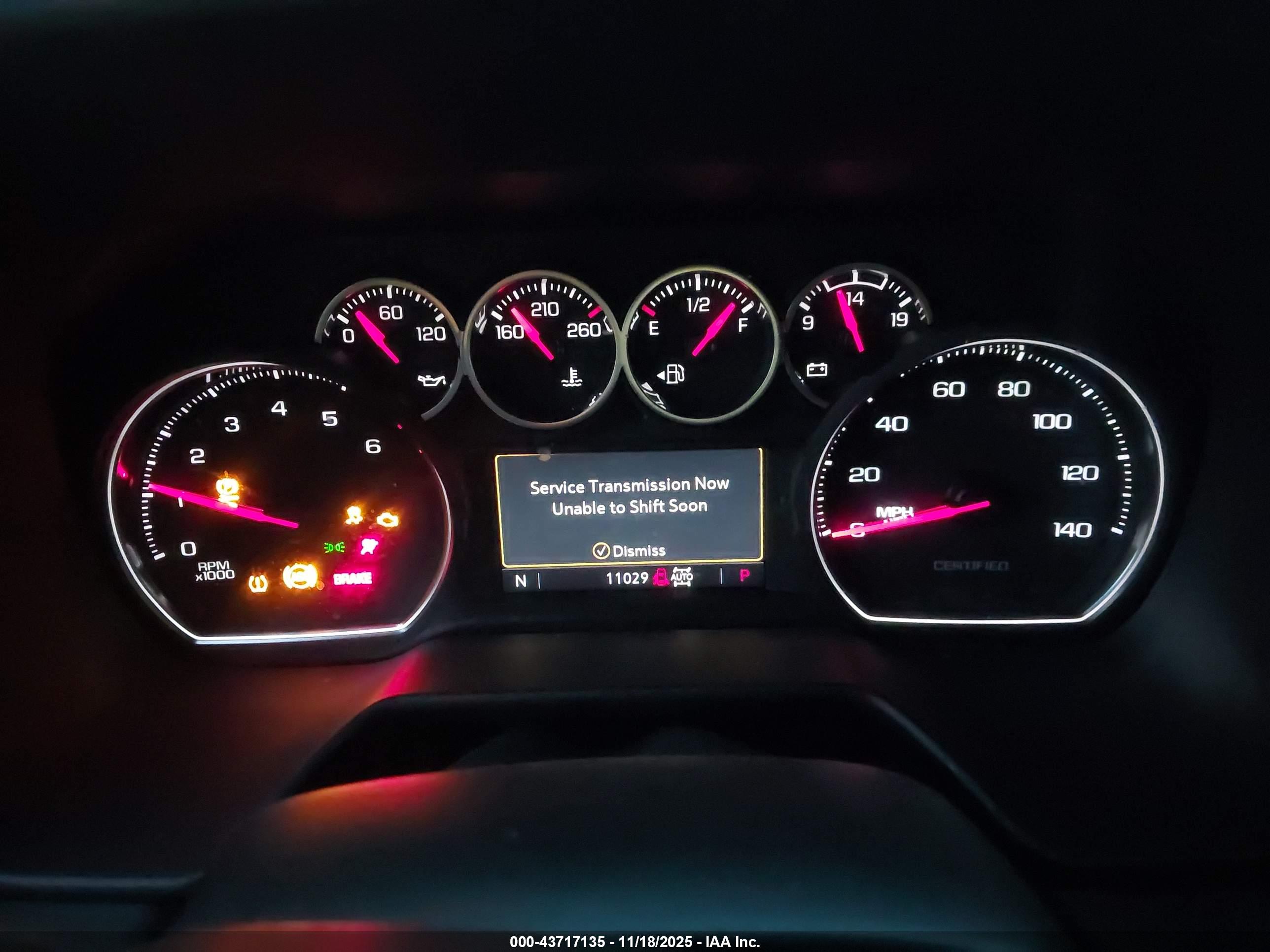 CHEVROLET TAHOE image 7
