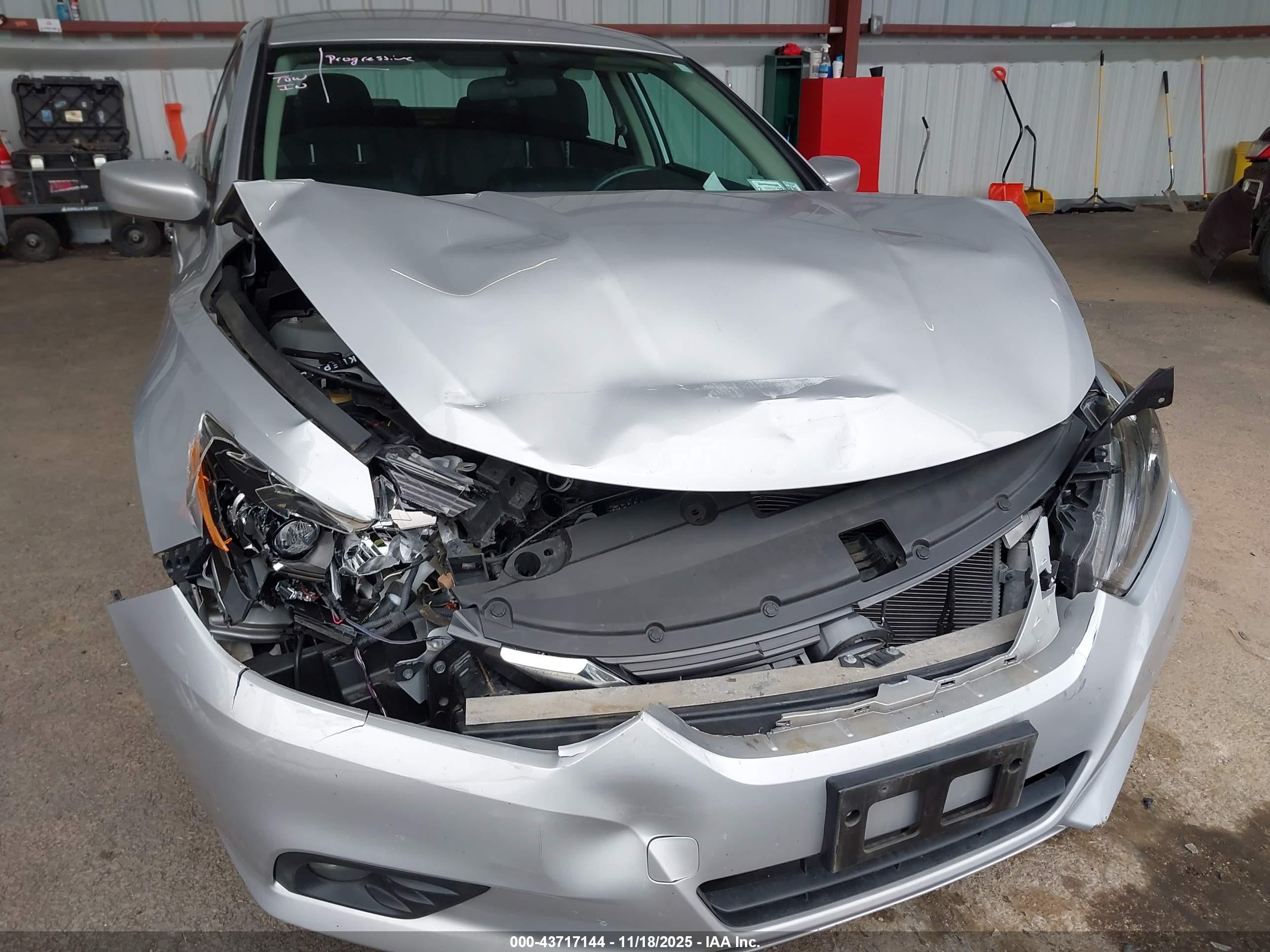 NISSAN ALTIMA image 6