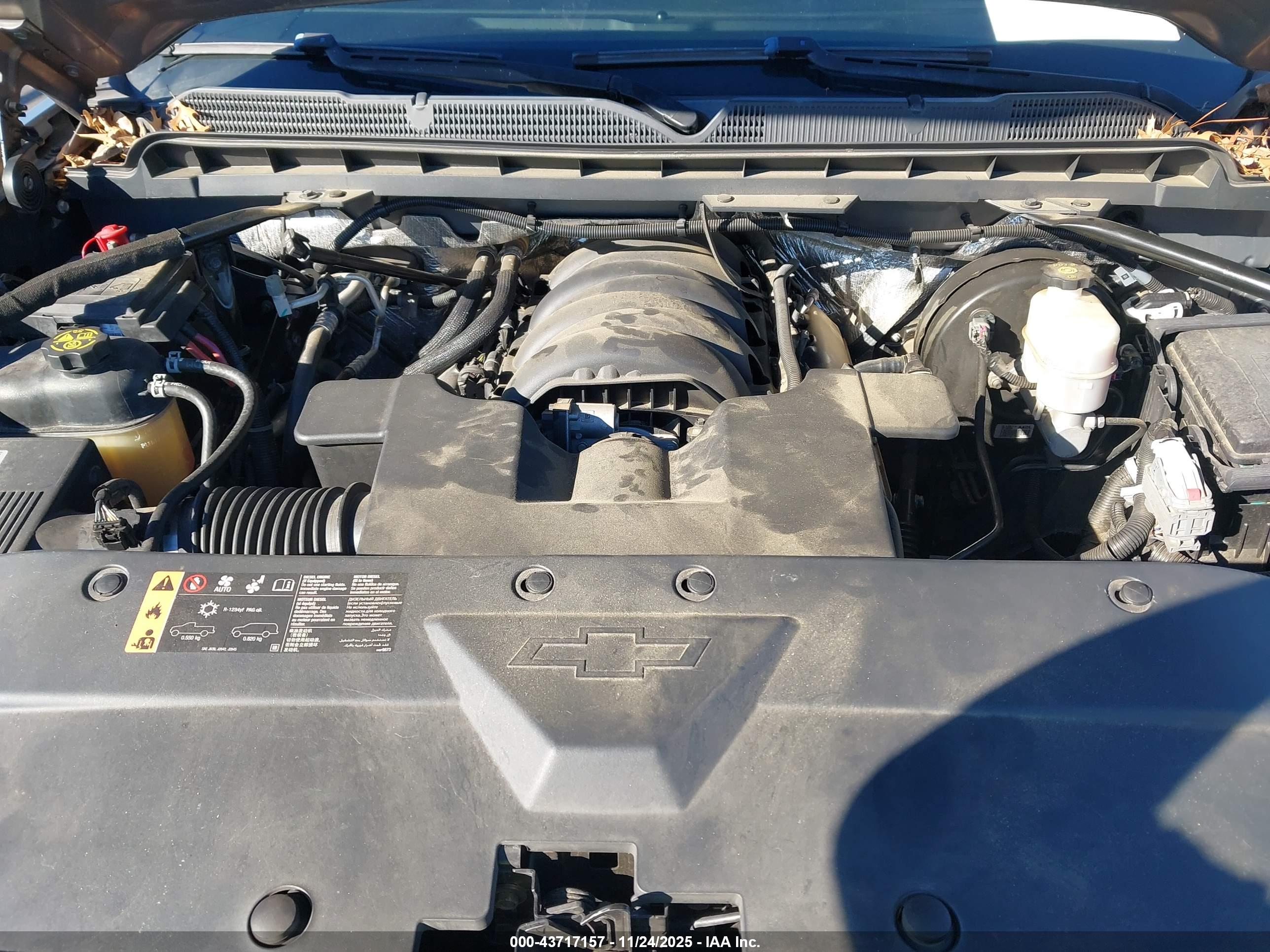 CHEVROLET SILVERADO image 10