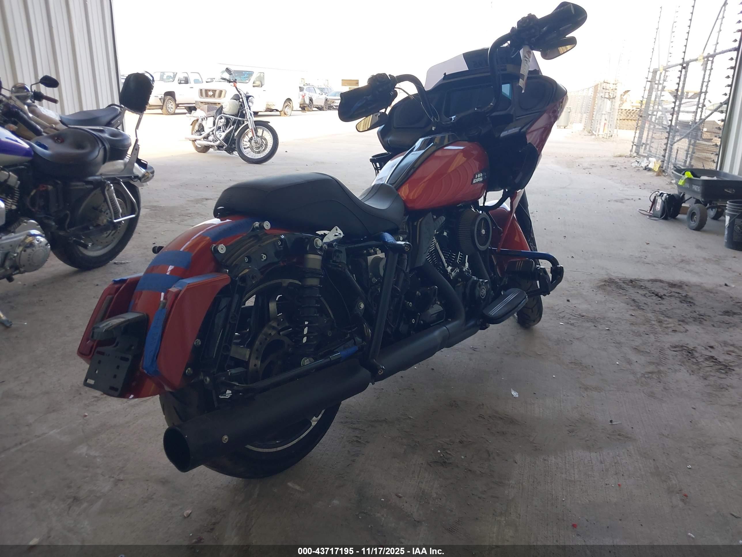 HARLEY-DAVIDSON FLTRX image 4