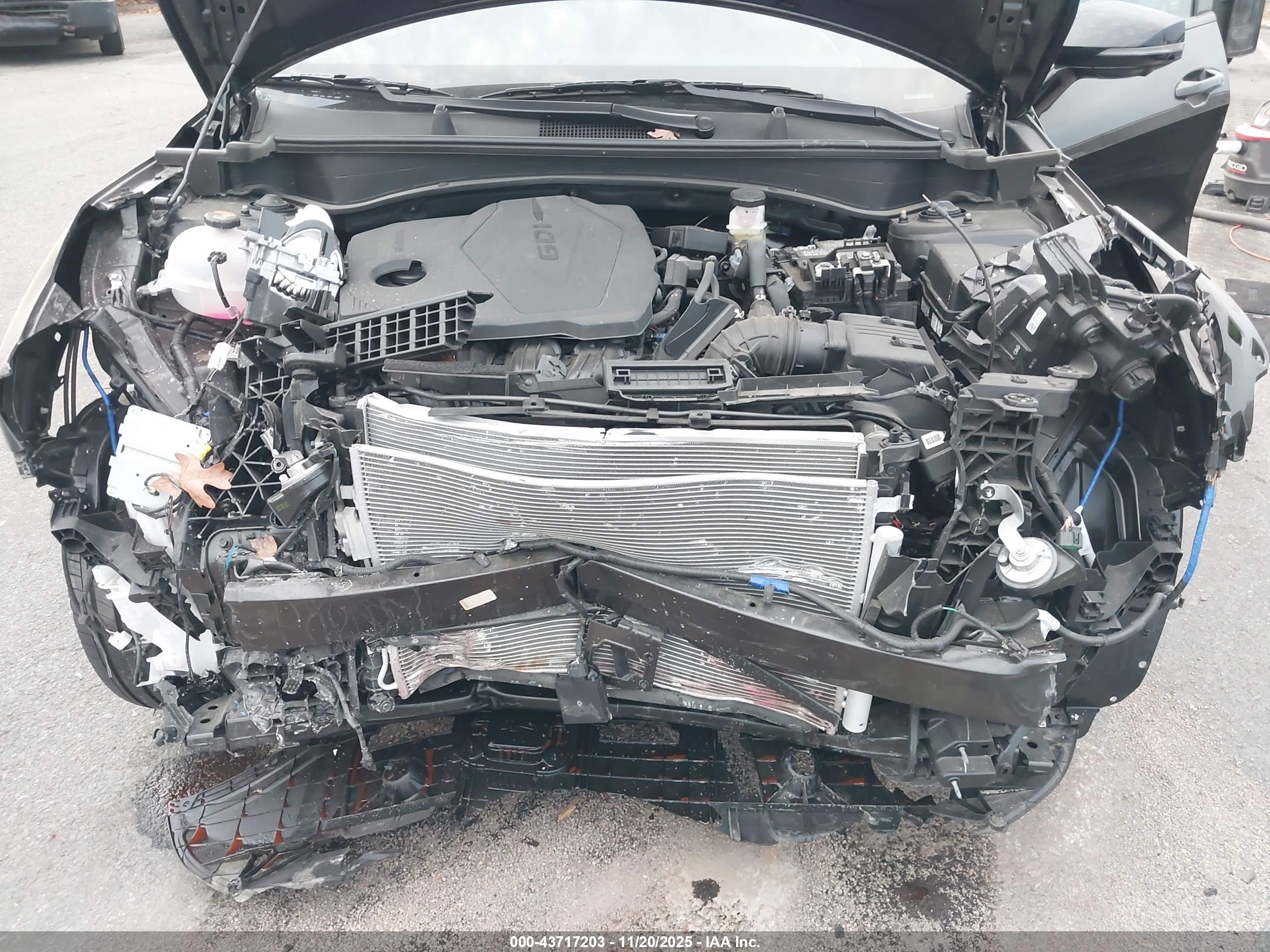 KIA SPORTAGE image 10