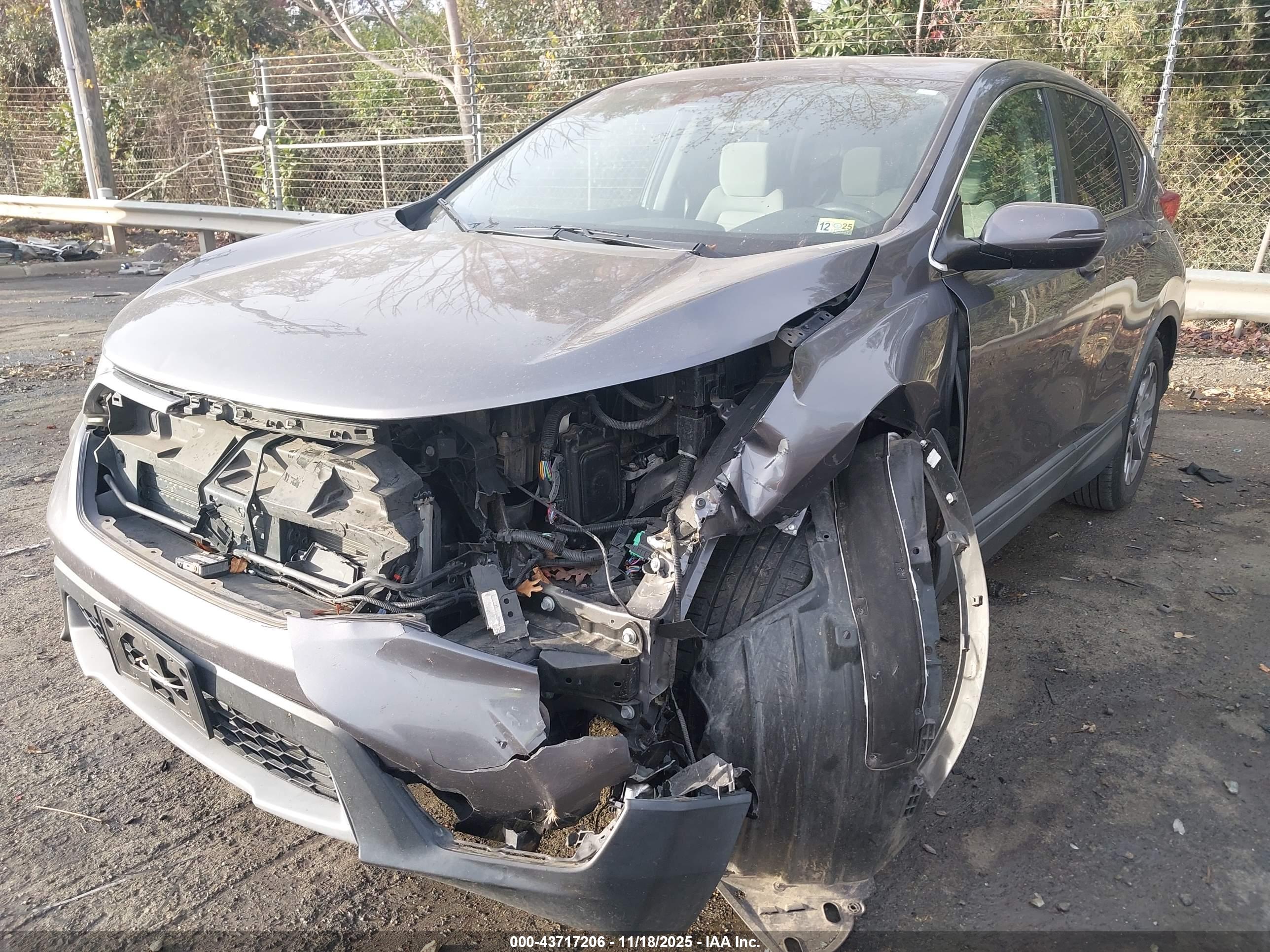 HONDA CR-V image 2