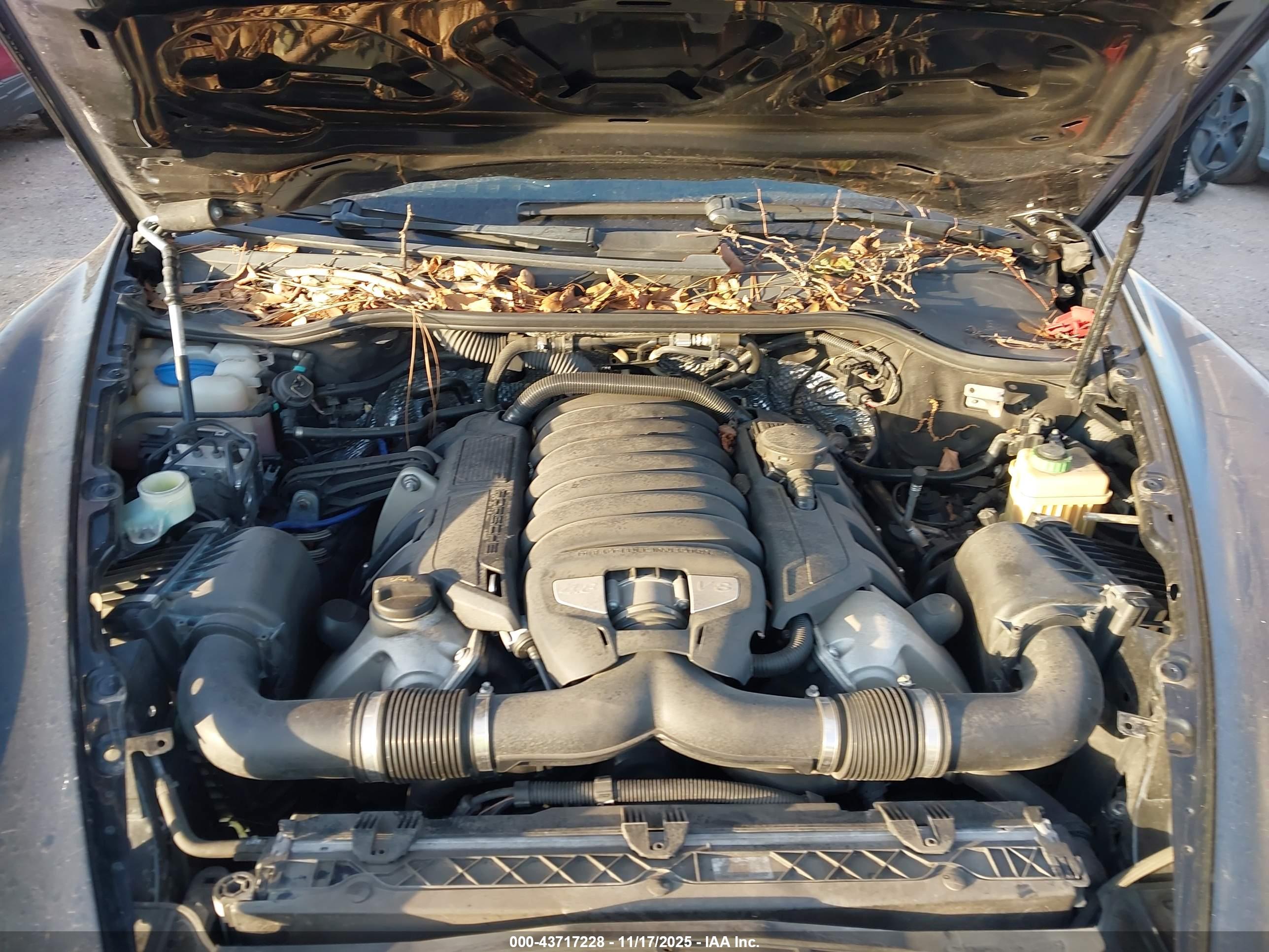 PORSCHE CAYENNE image 10