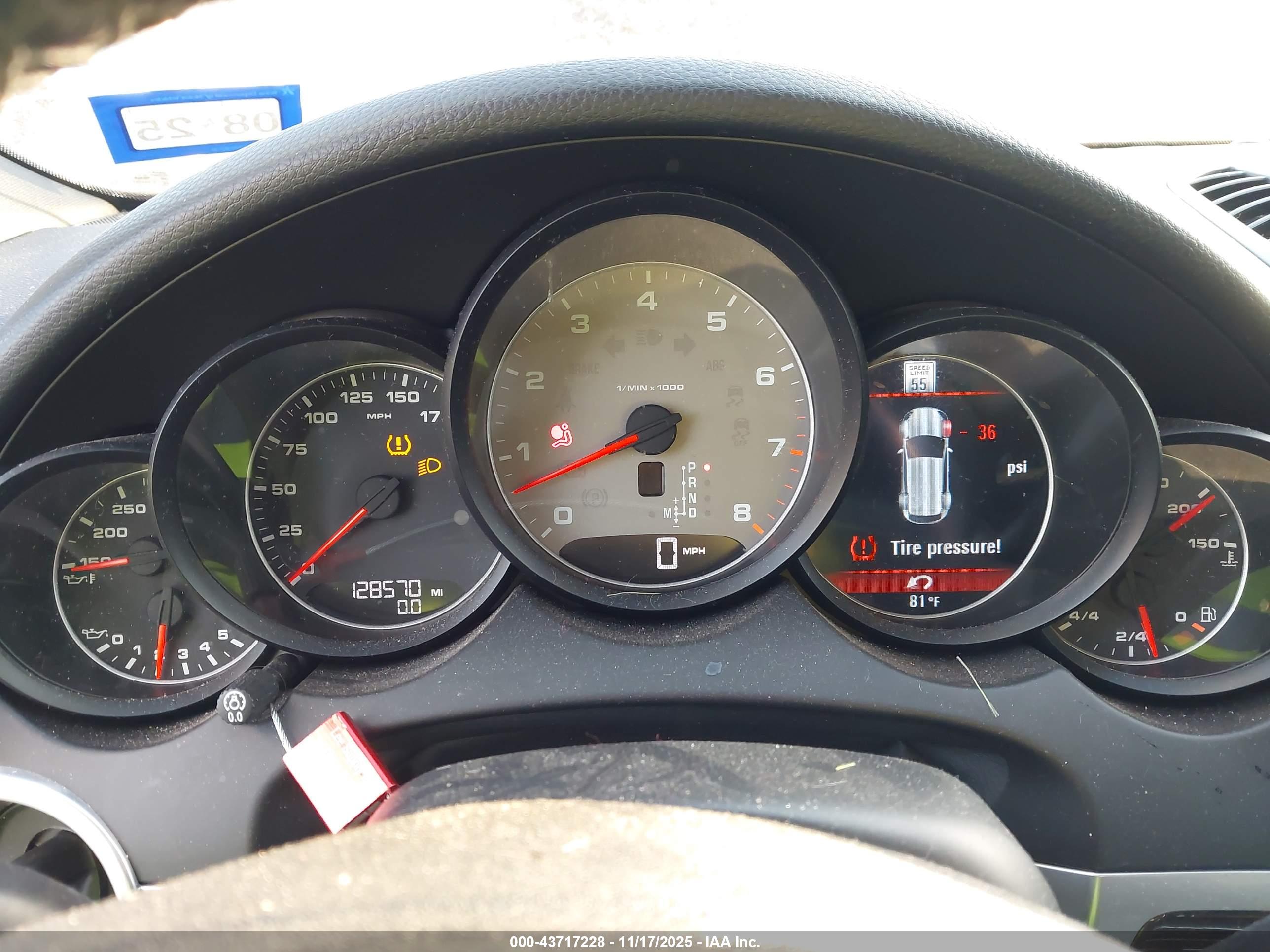 PORSCHE CAYENNE image 7