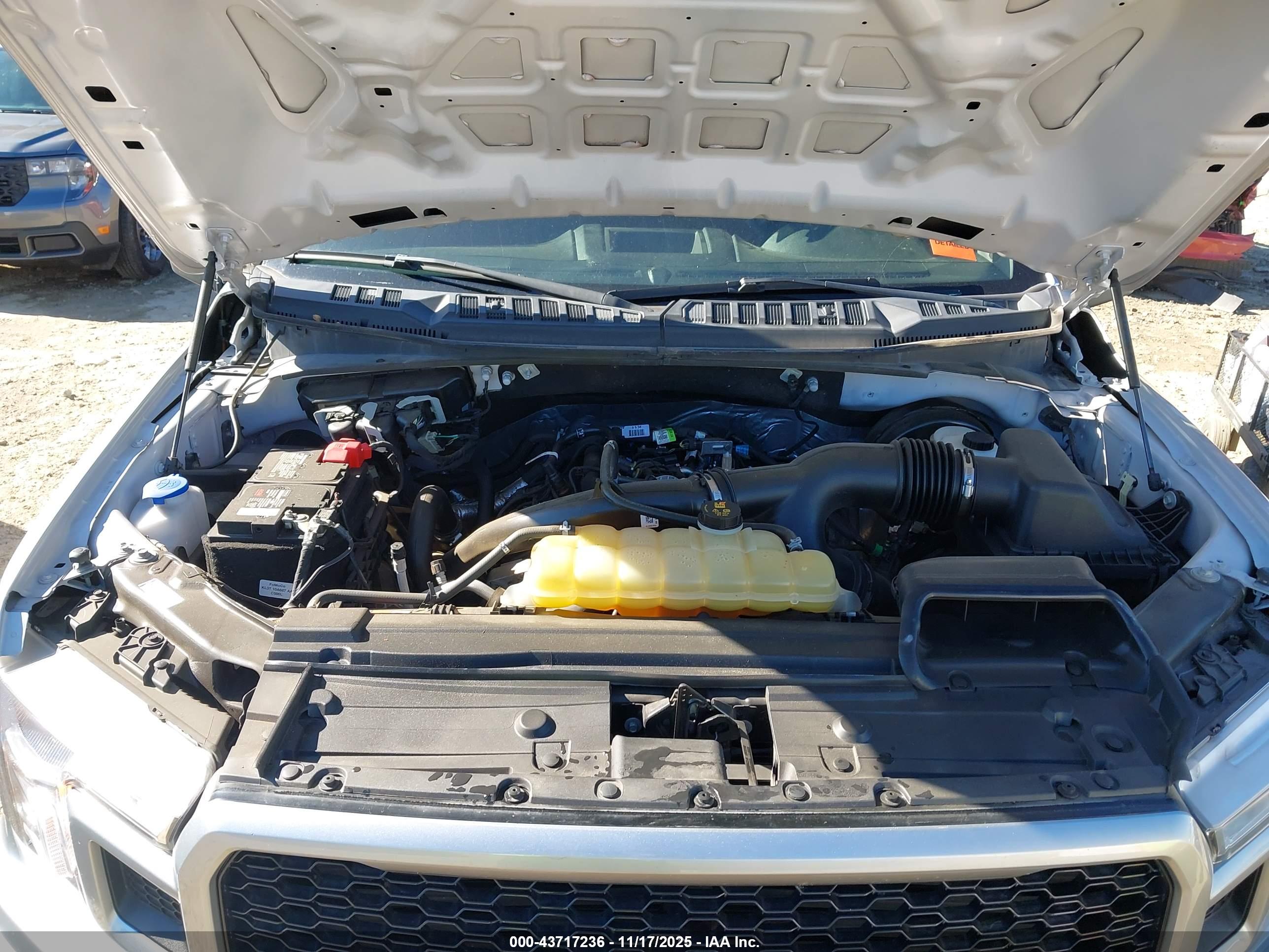 FORD F-150 image 10