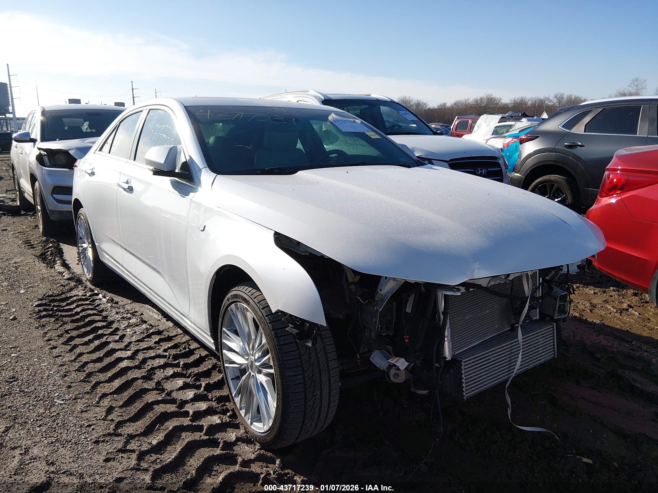 CADILLAC CT4 image 6