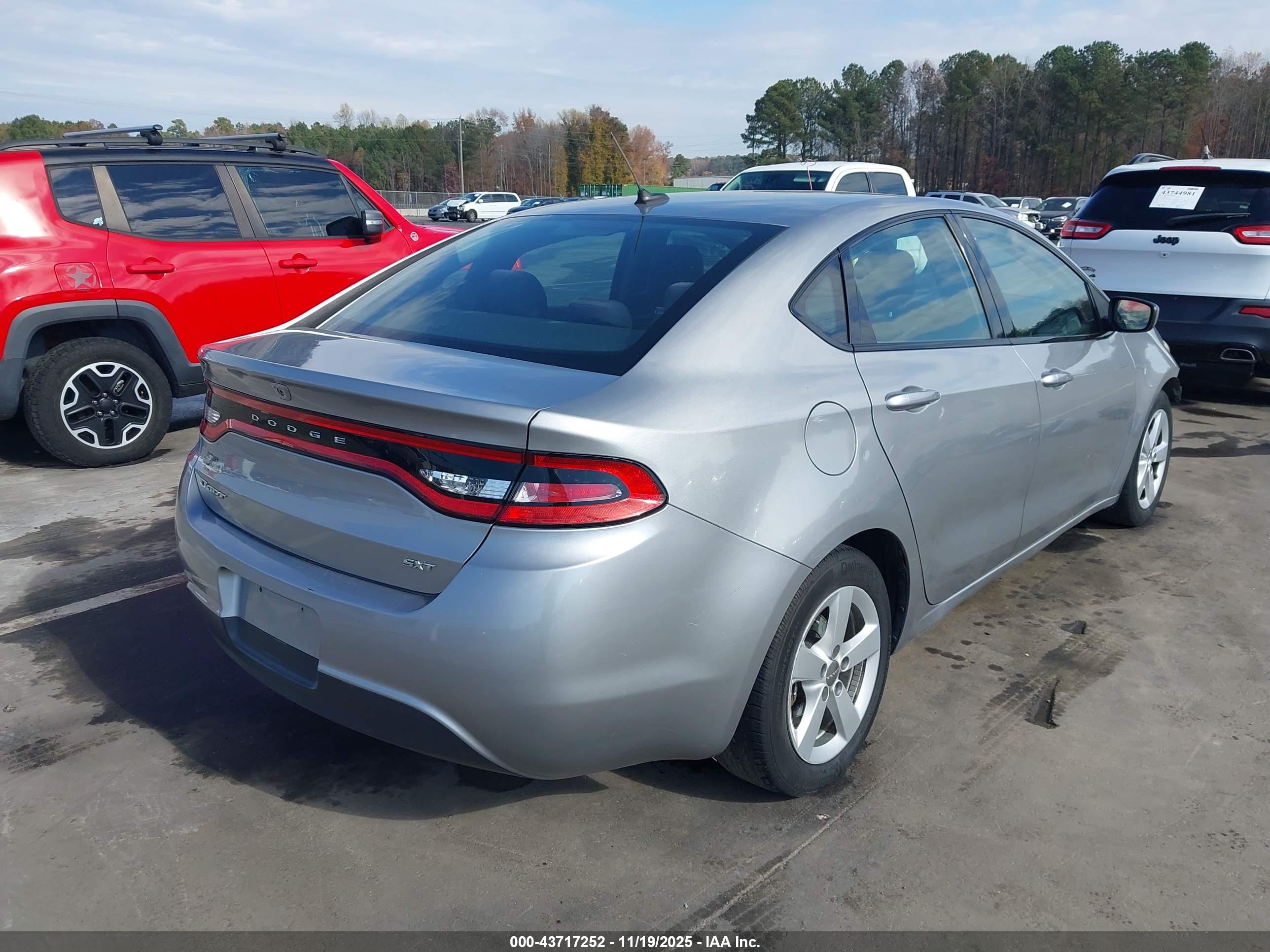 DODGE DART image 4