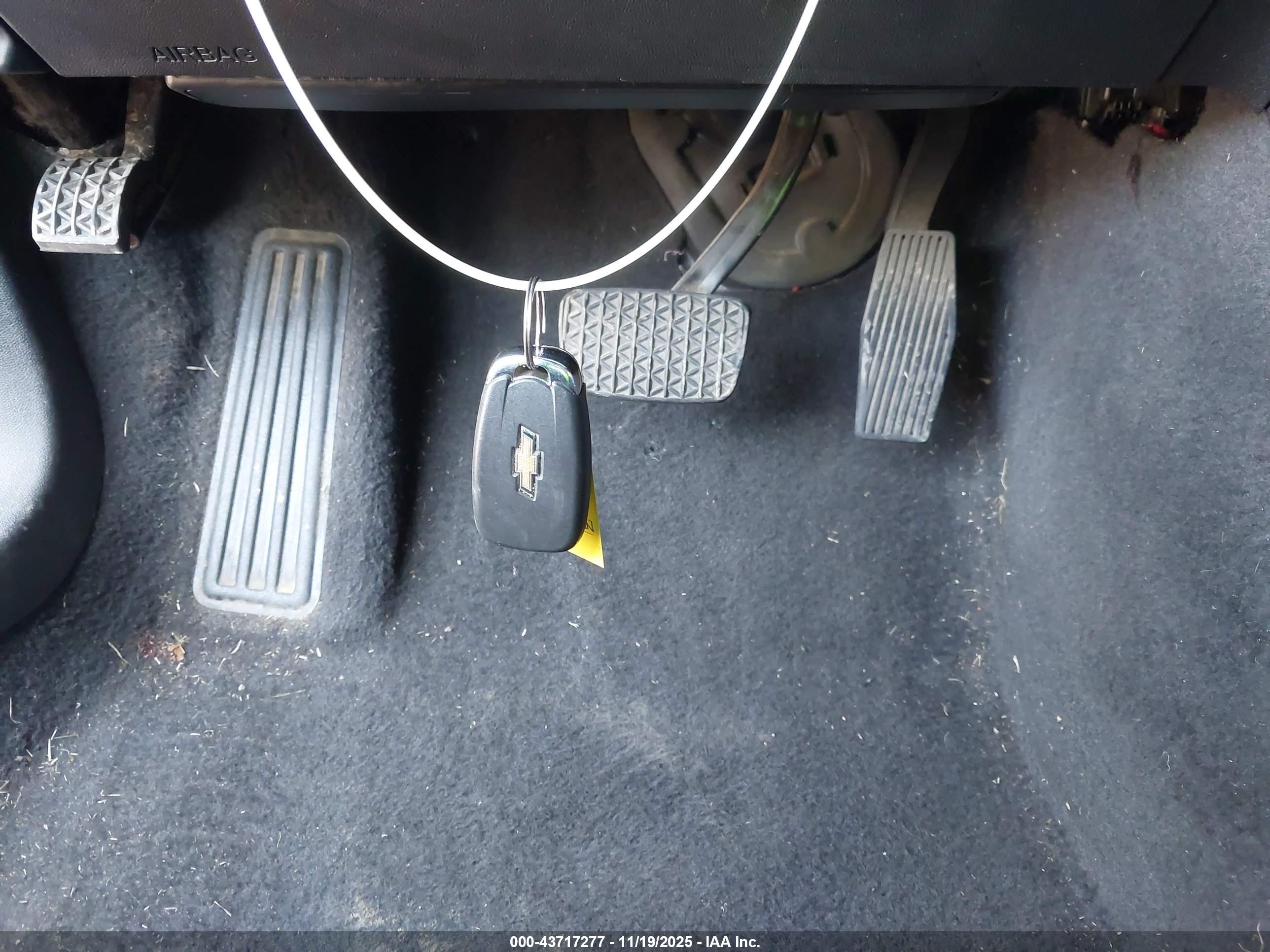 CHEVROLET MALIBU image 11