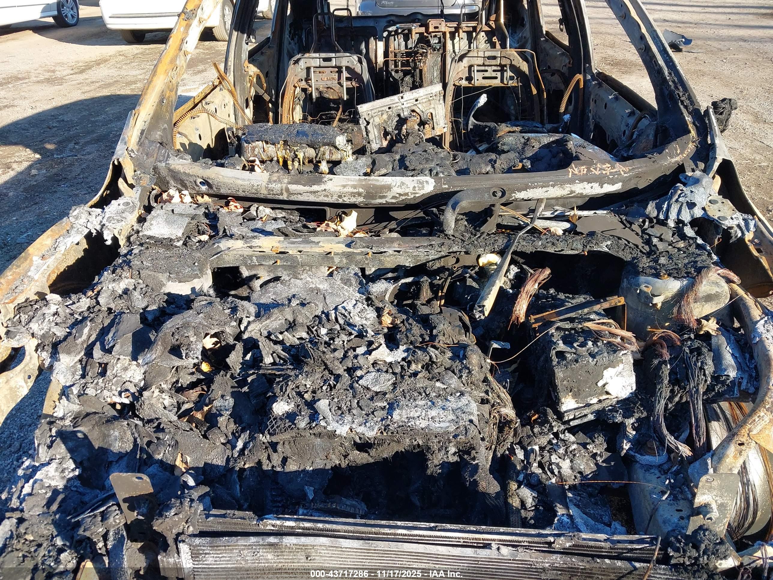 FORD ESCAPE image 10