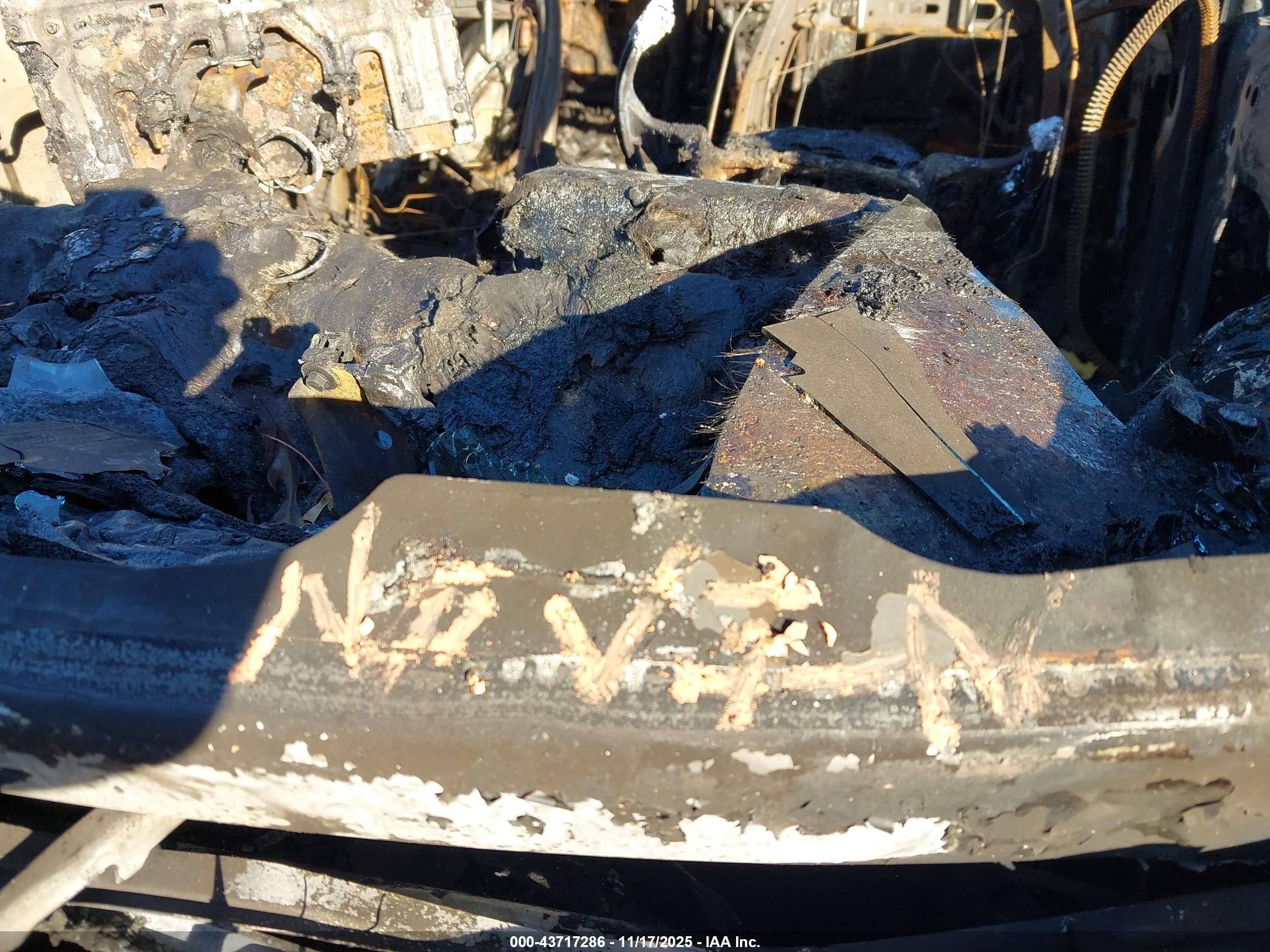 FORD ESCAPE image 9