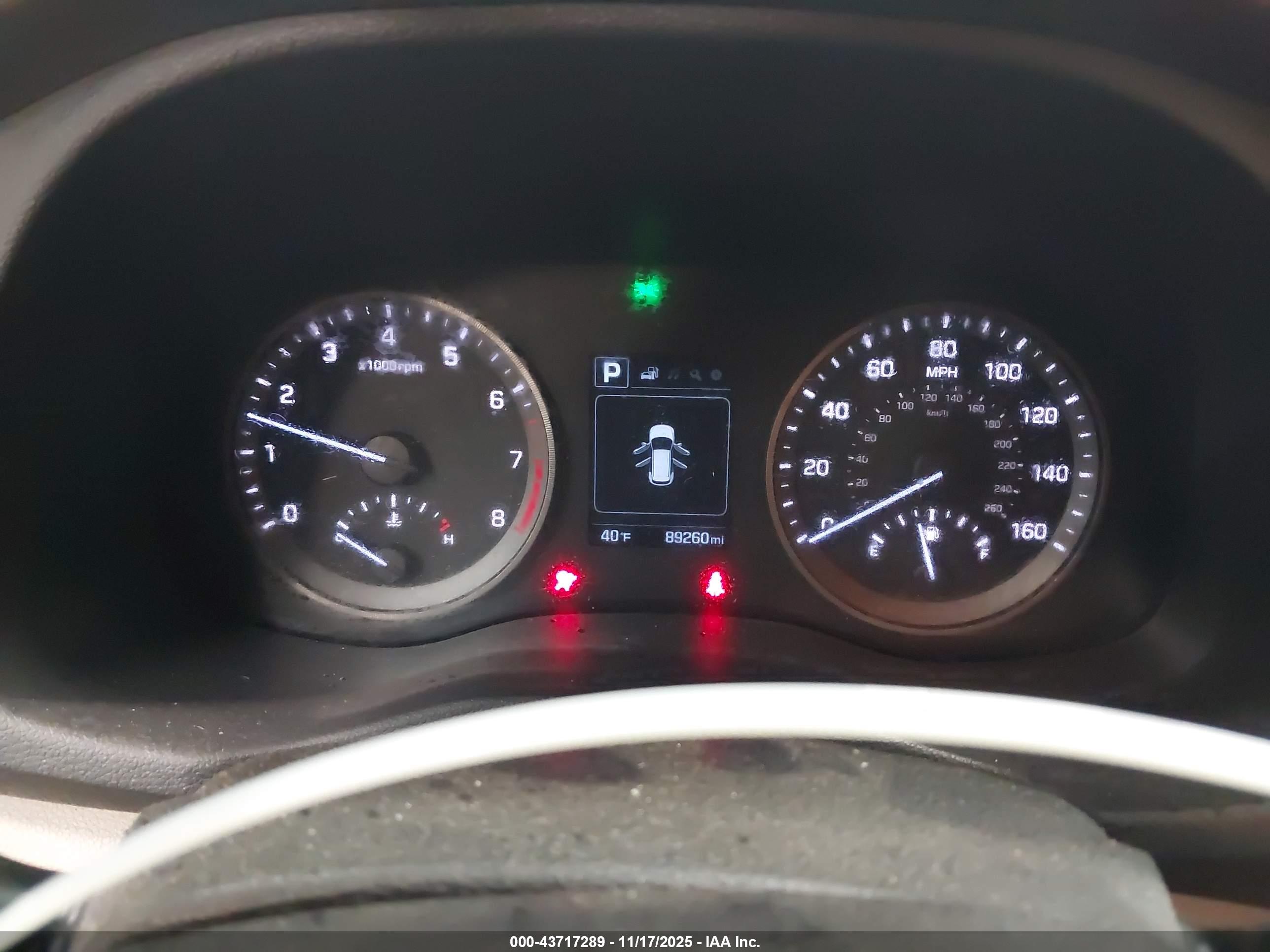 HYUNDAI TUCSON image 7