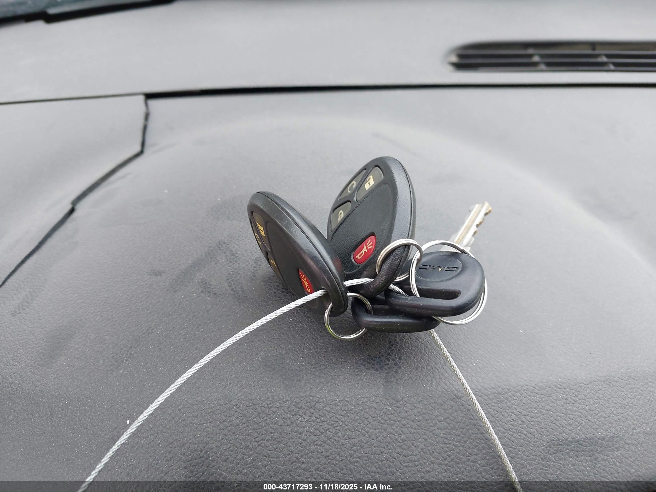 GMC SIERRA image 11