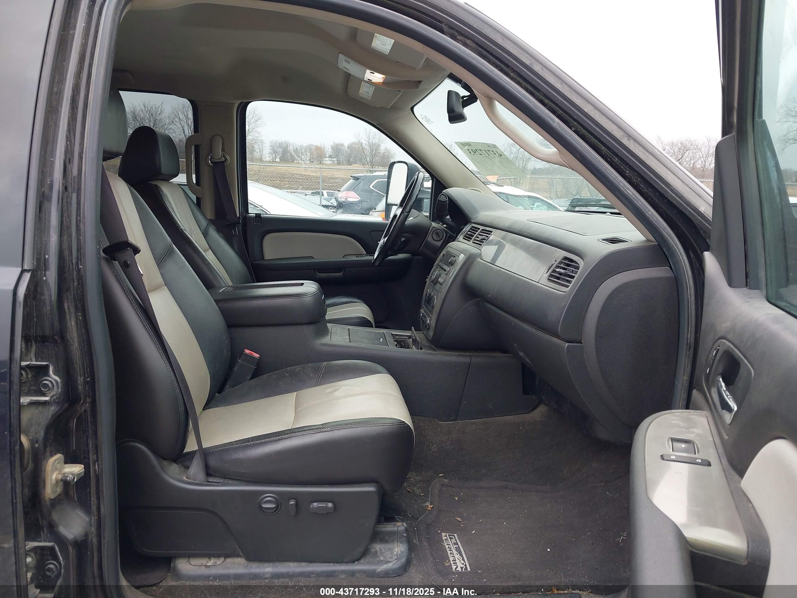 GMC SIERRA image 5