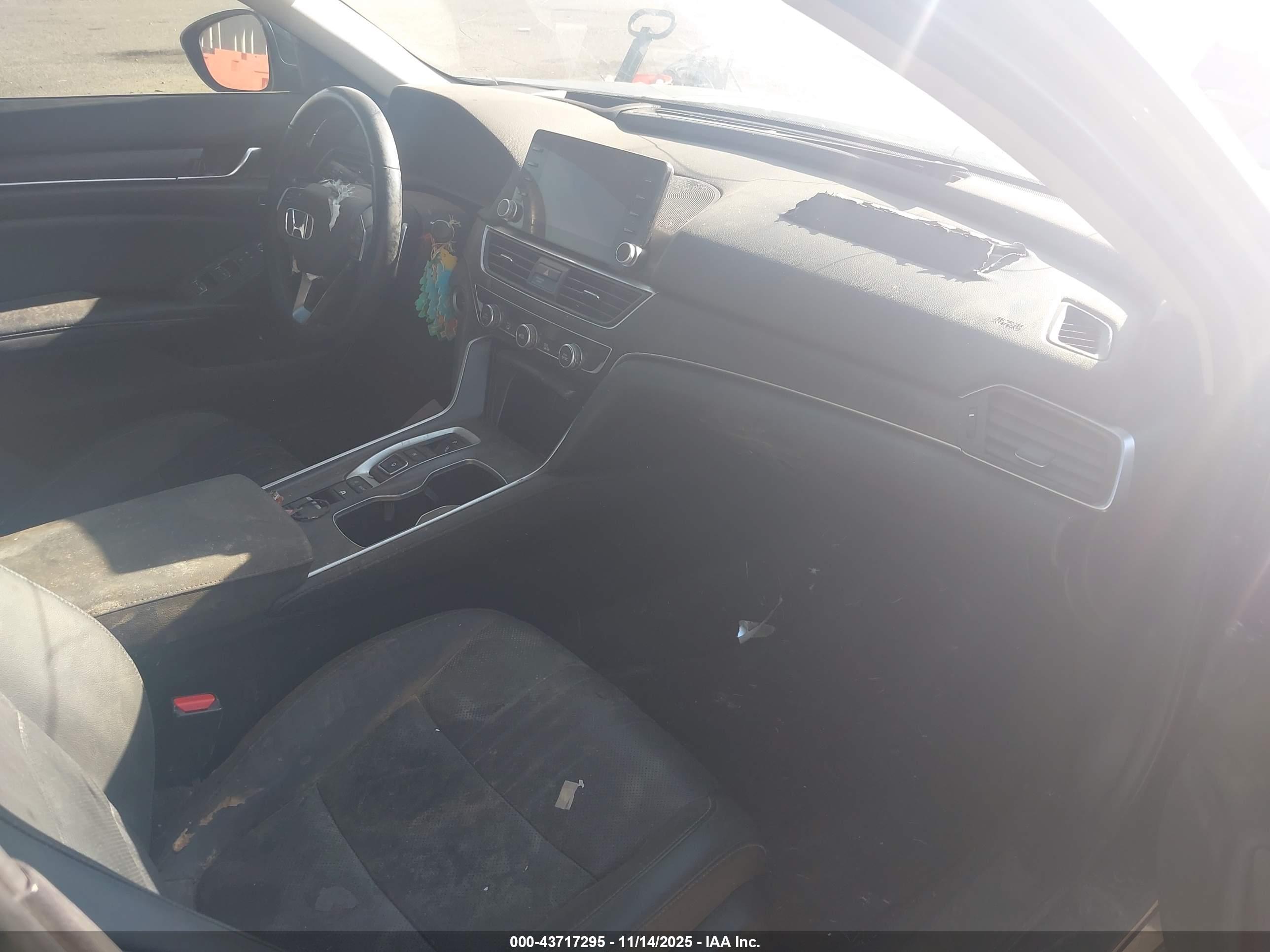 HONDA ACCORD image 5