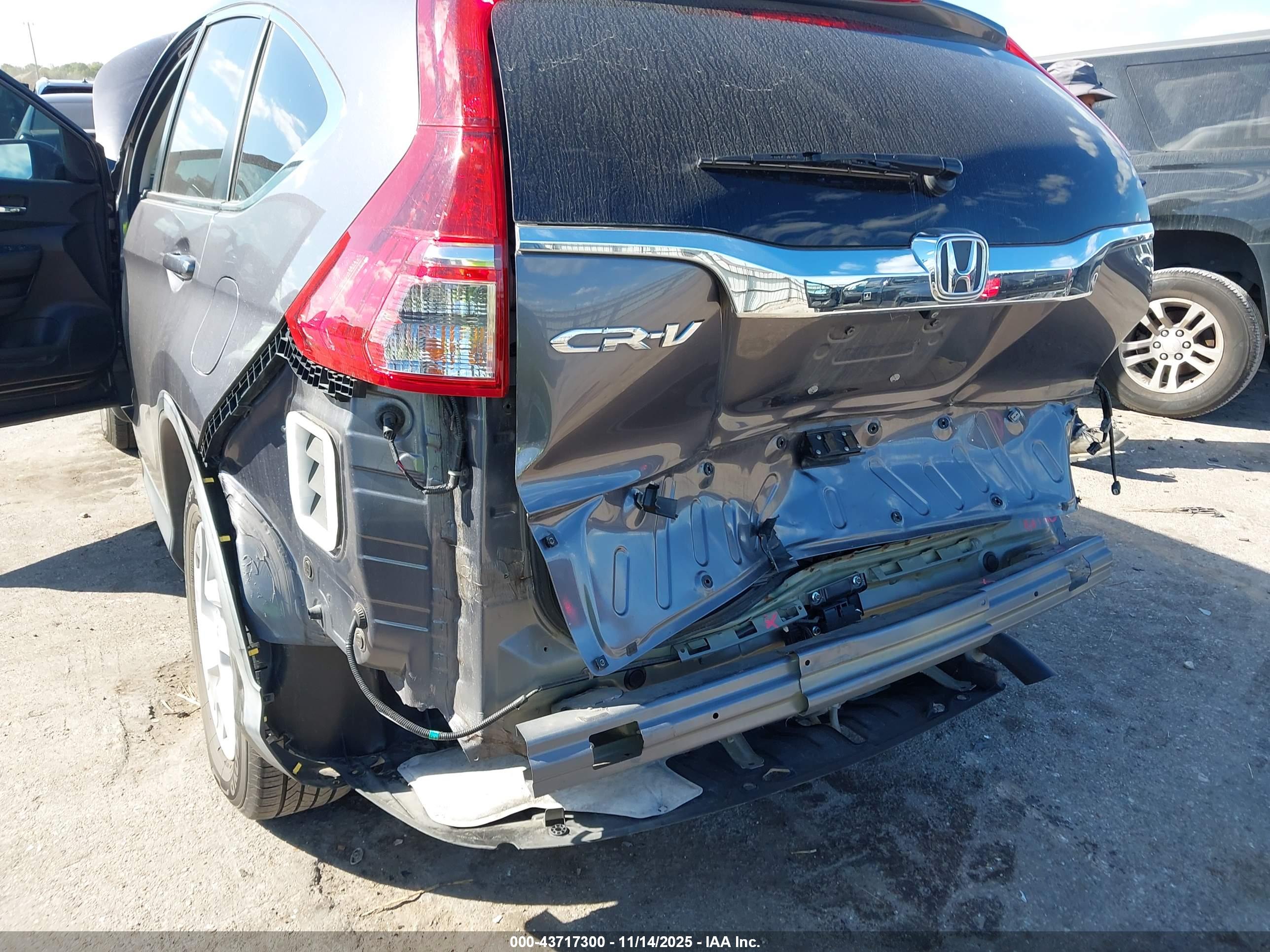 HONDA CR-V image 6