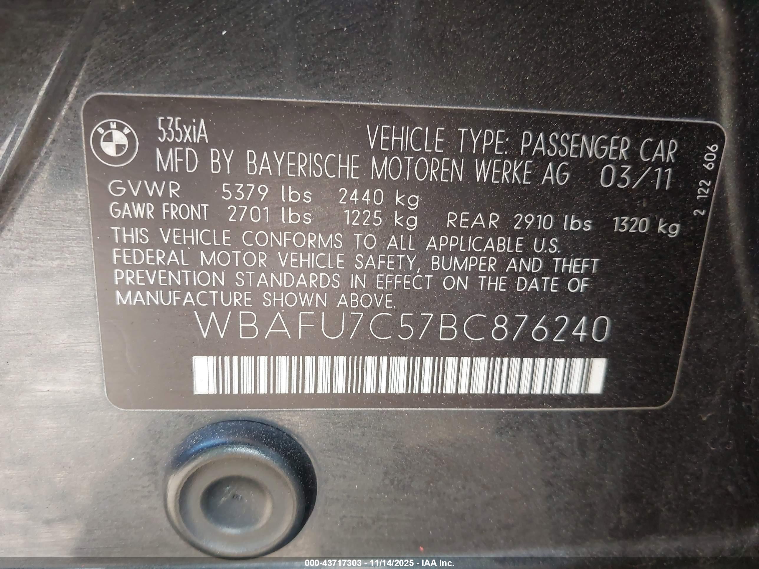 BMW 535I image 9