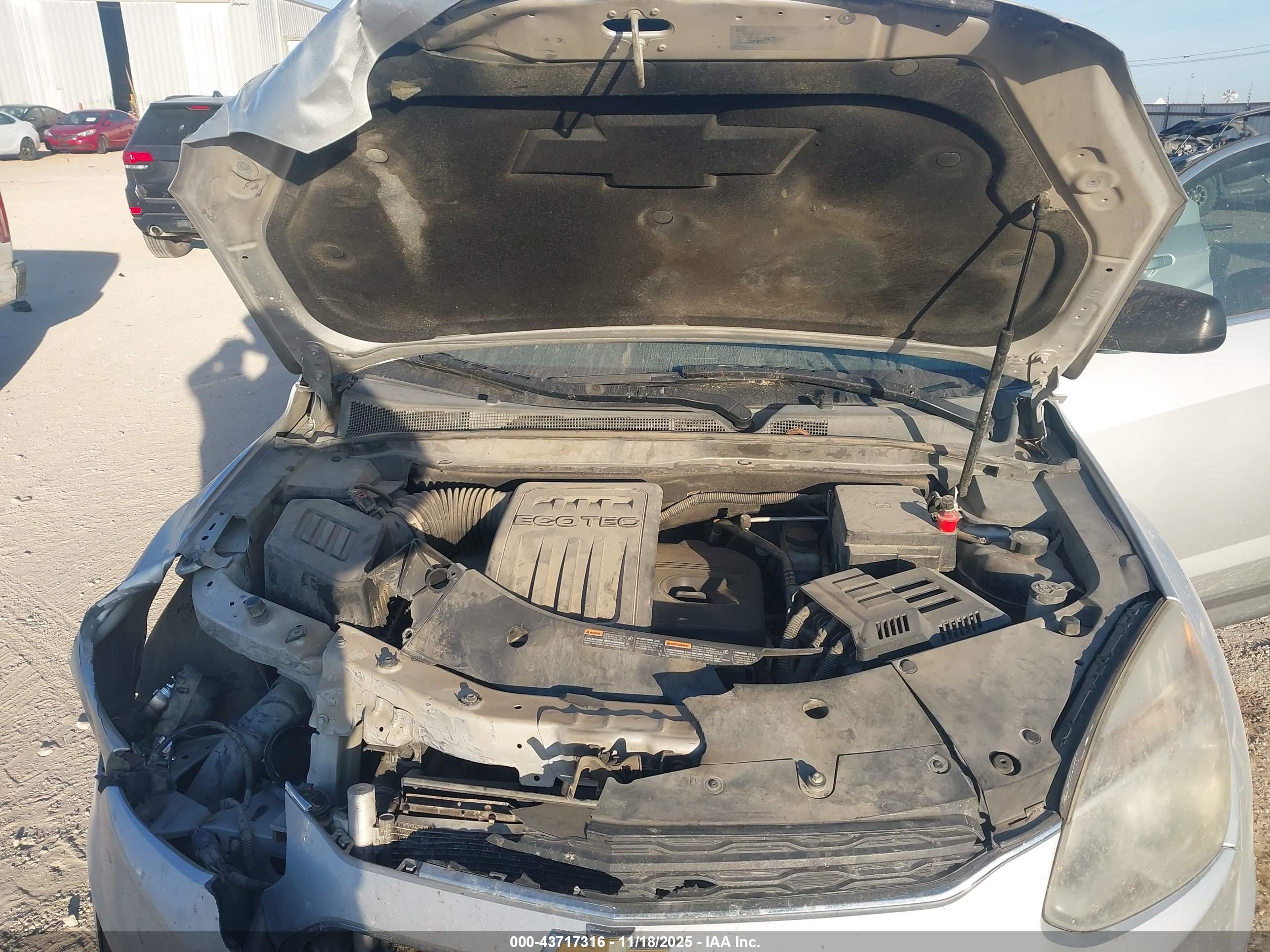 CHEVROLET EQUINOX image 10