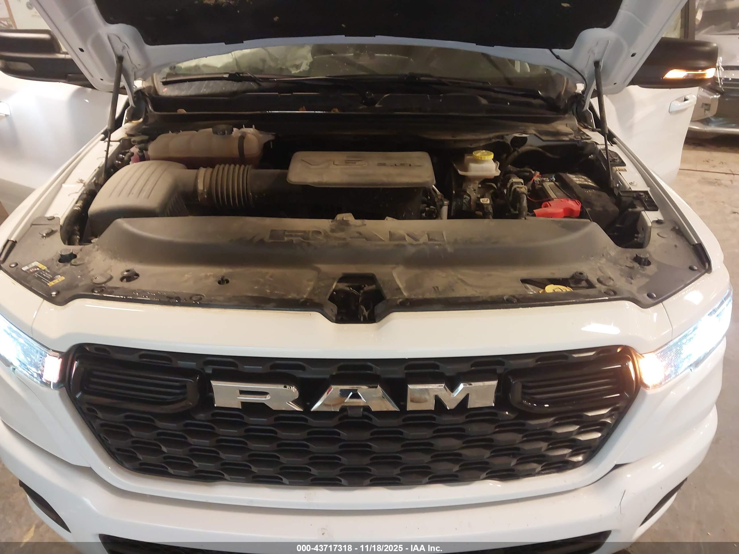 RAM 1500 image 10