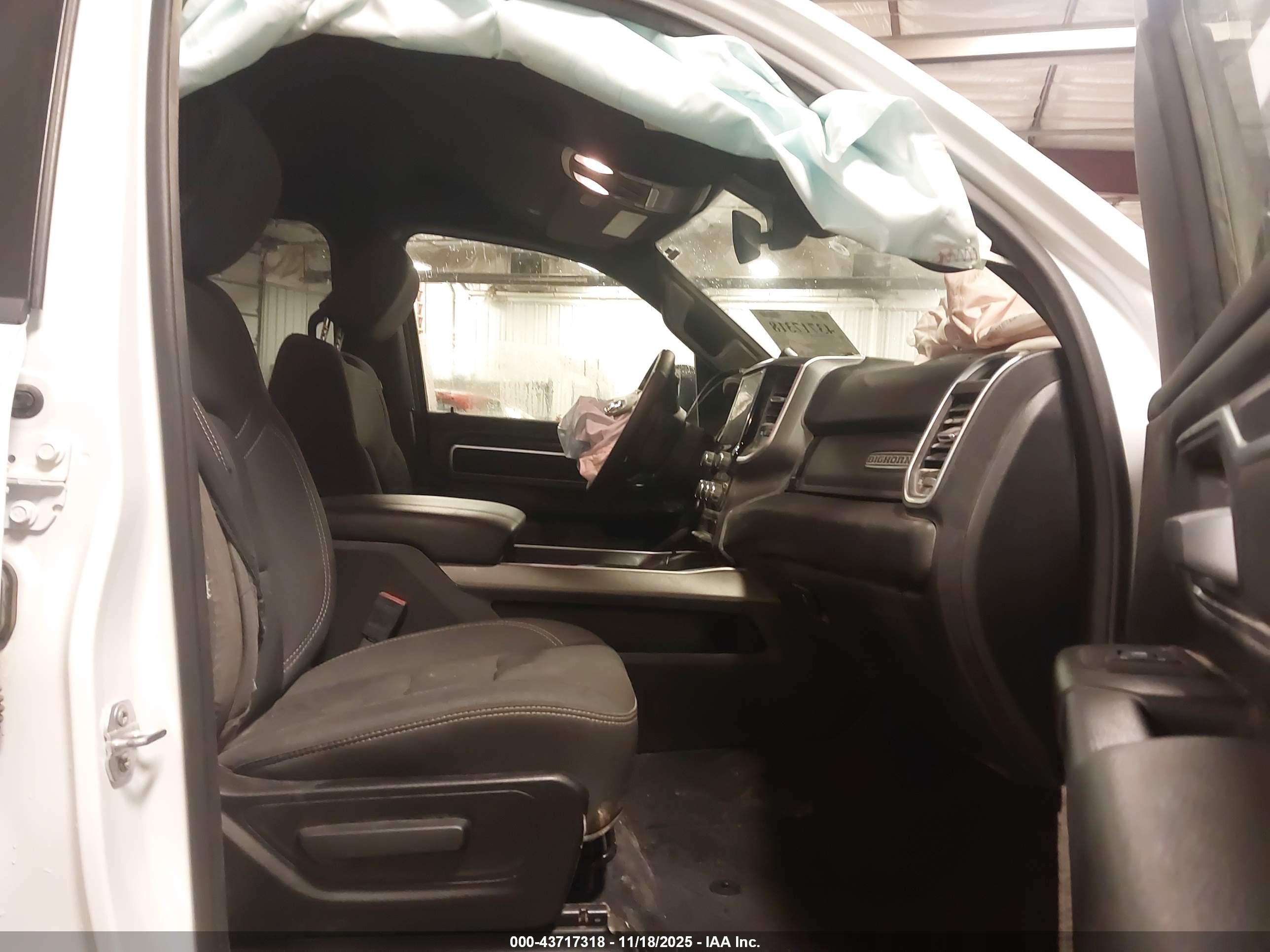 RAM 1500 image 5