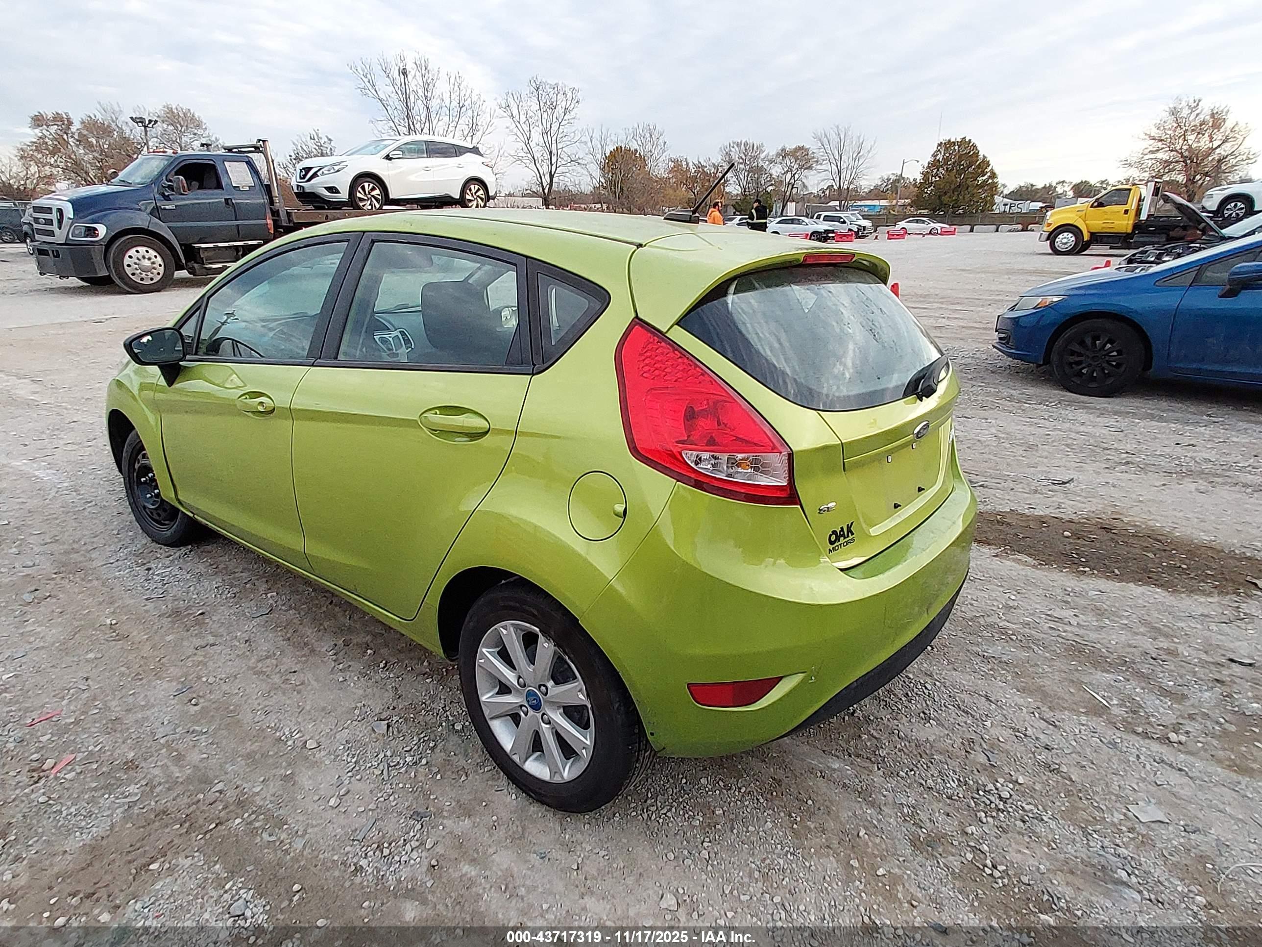 FORD FIESTA image 3