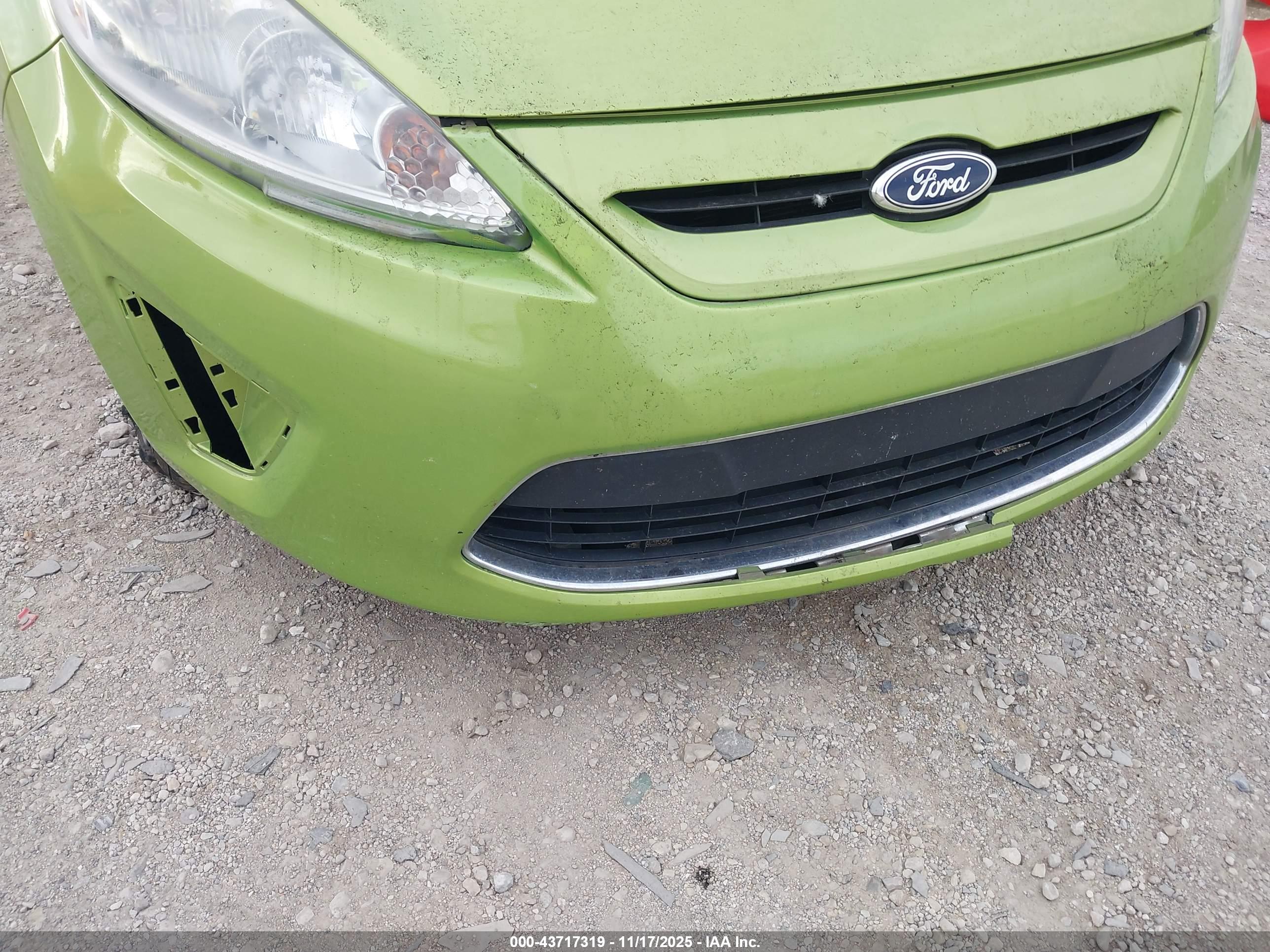 FORD FIESTA image 6