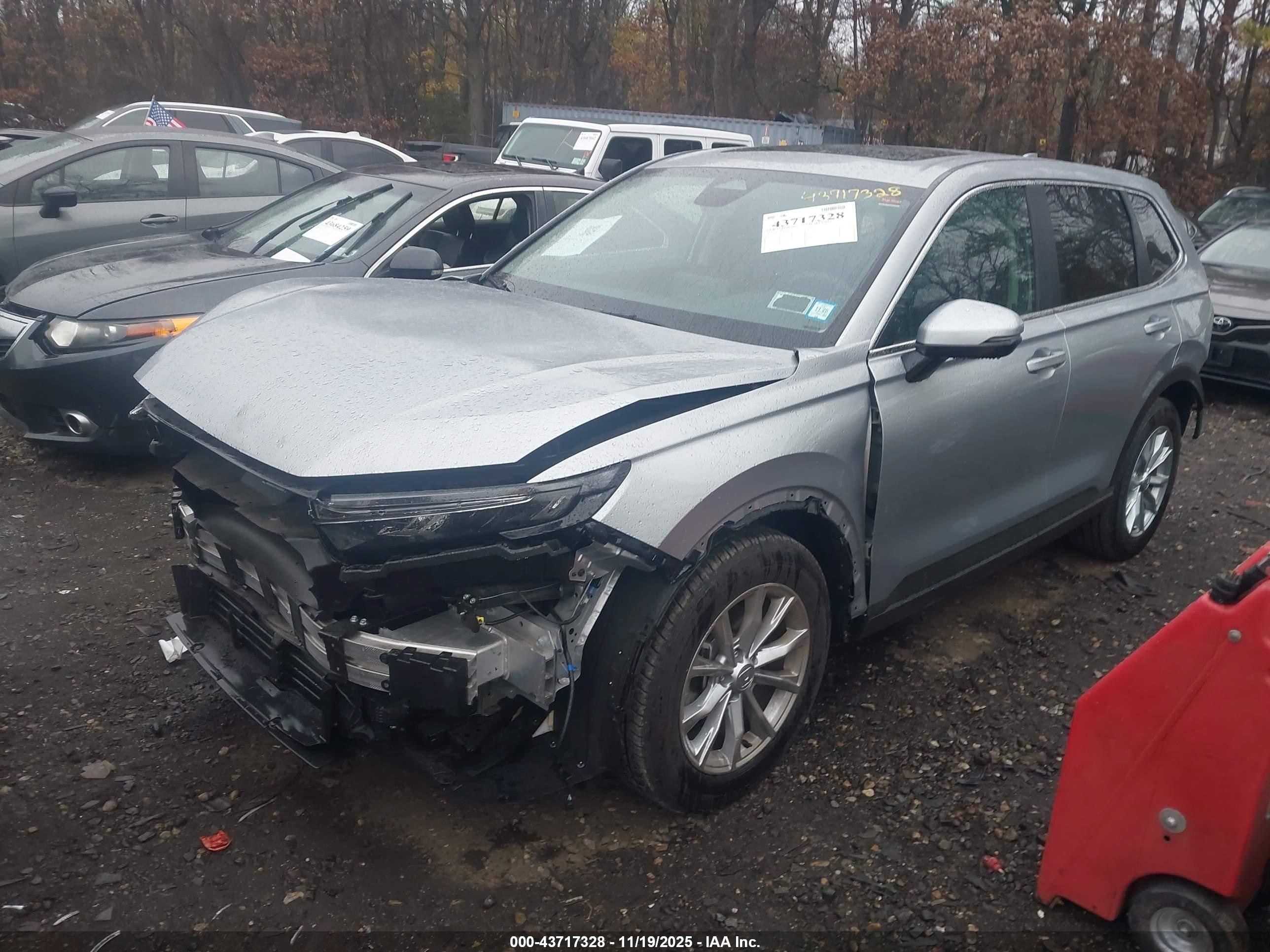 HONDA CR-V image 2