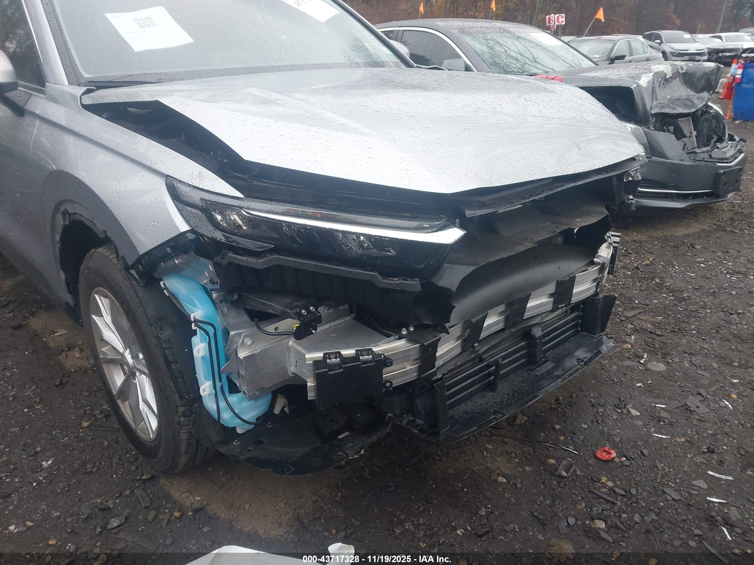 HONDA CR-V image 6