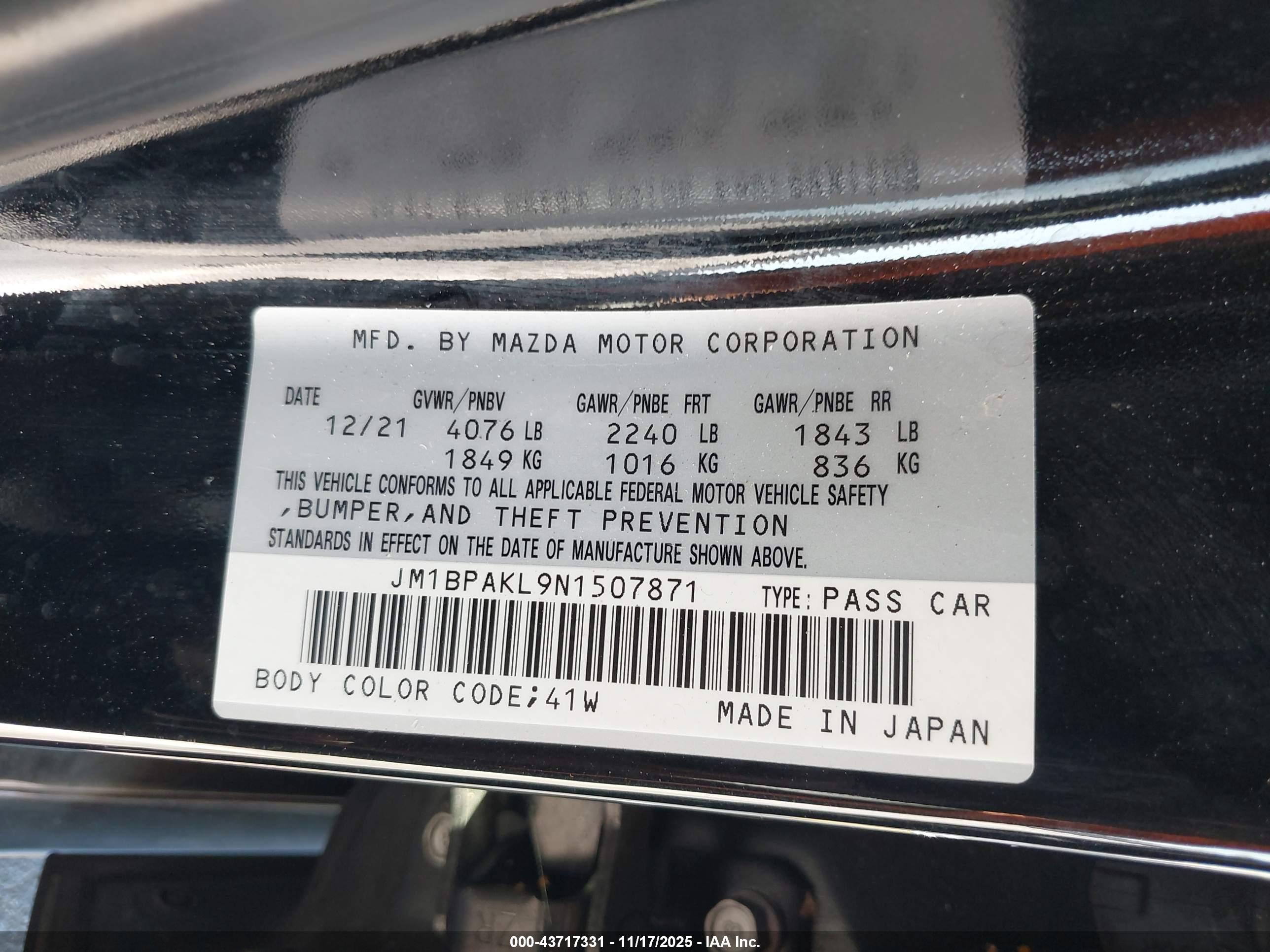 MAZDA MAZDA3 image 9