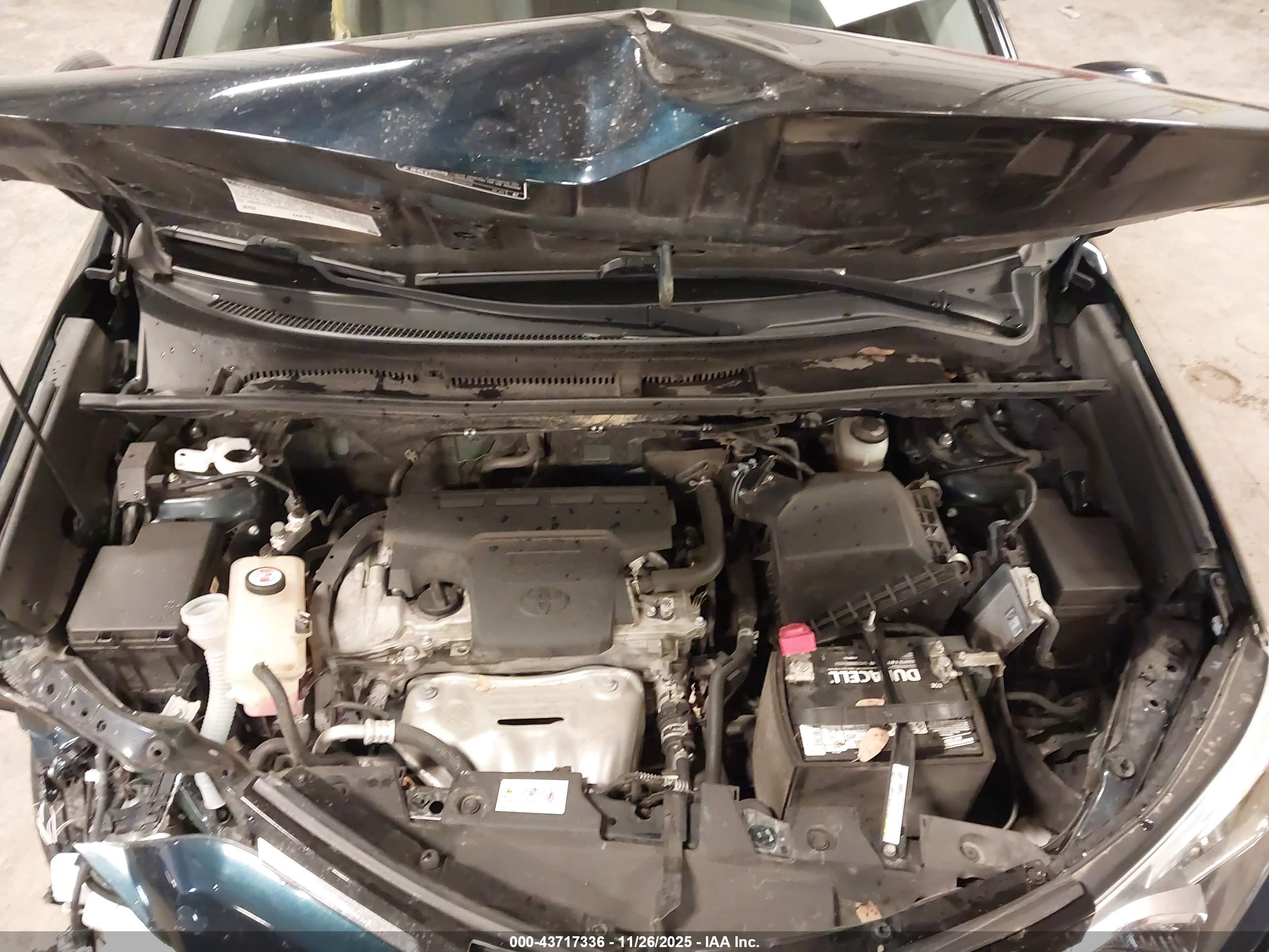 TOYOTA RAV4 image 10