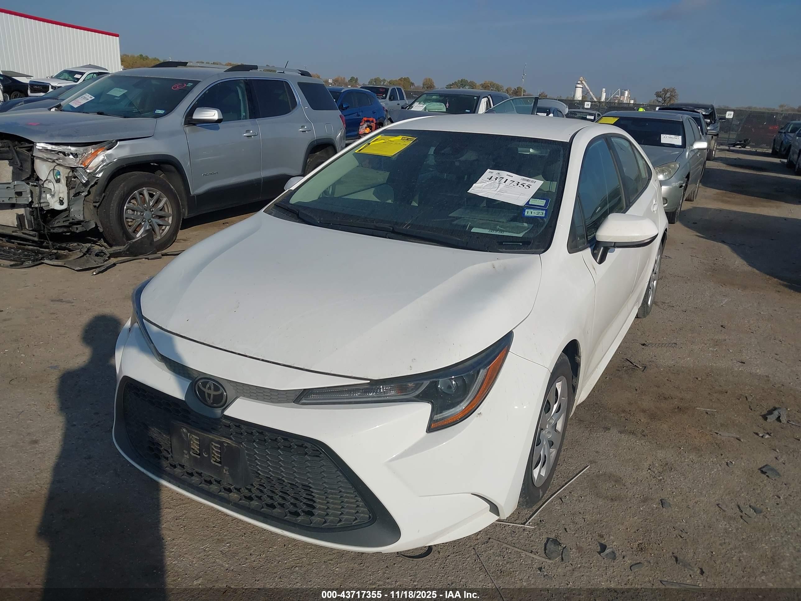 TOYOTA COROLLA image 2