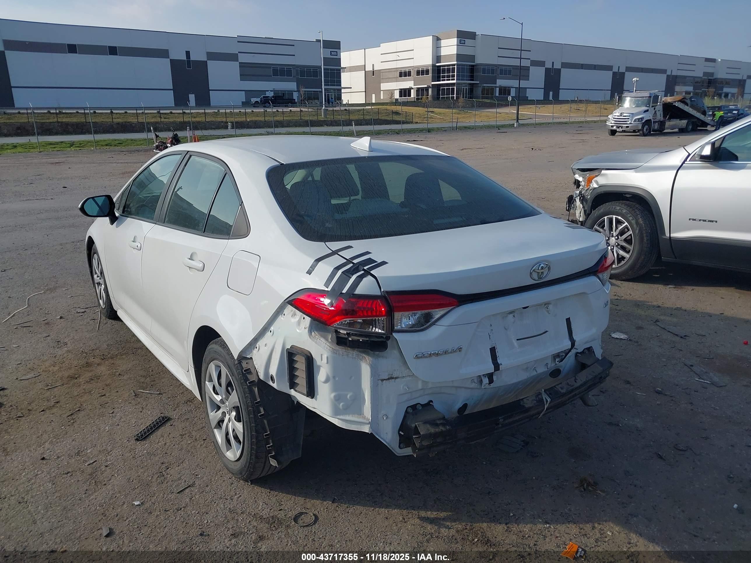 TOYOTA COROLLA image 3