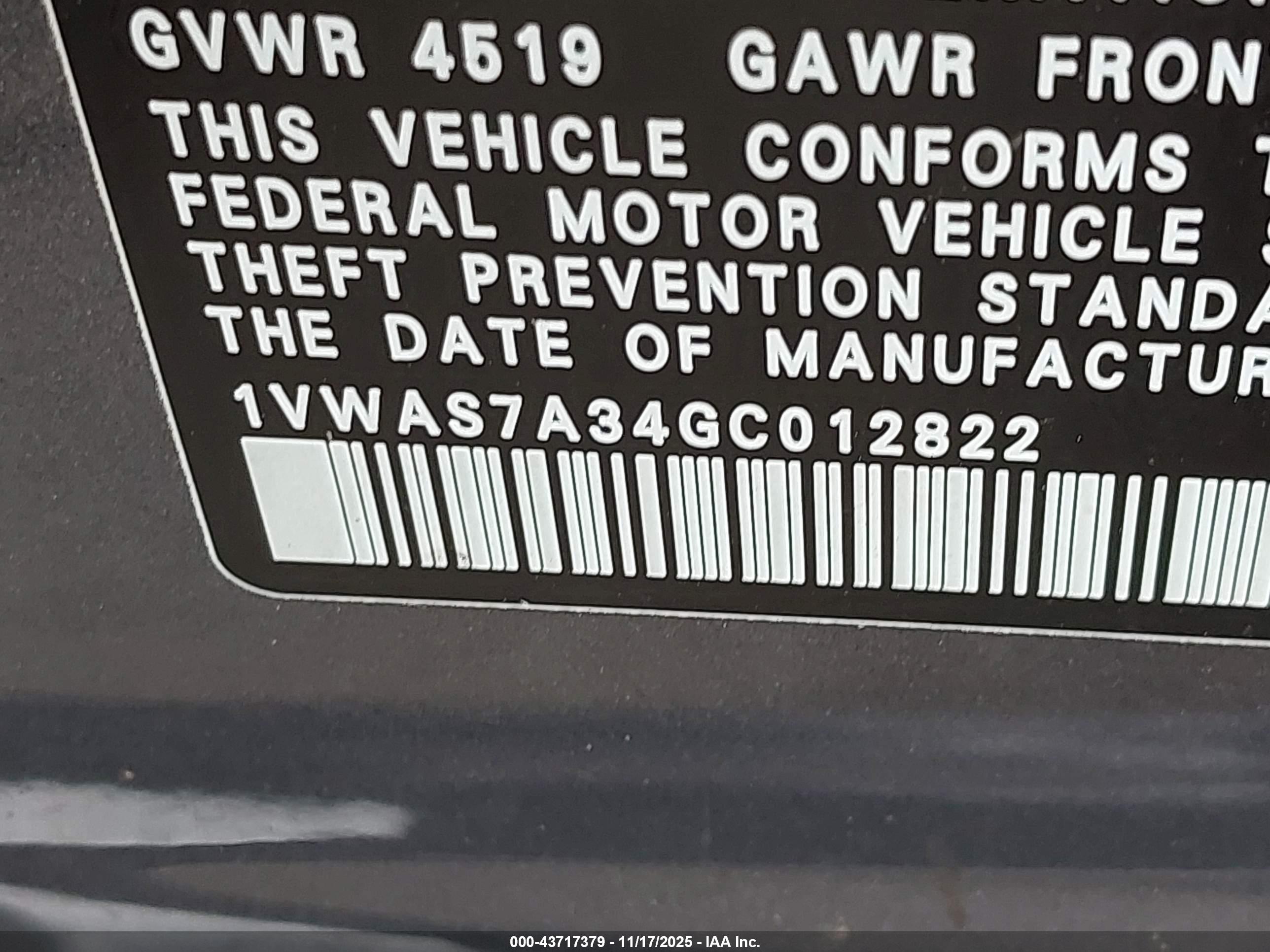 VOLKSWAGEN PASSAT image 9