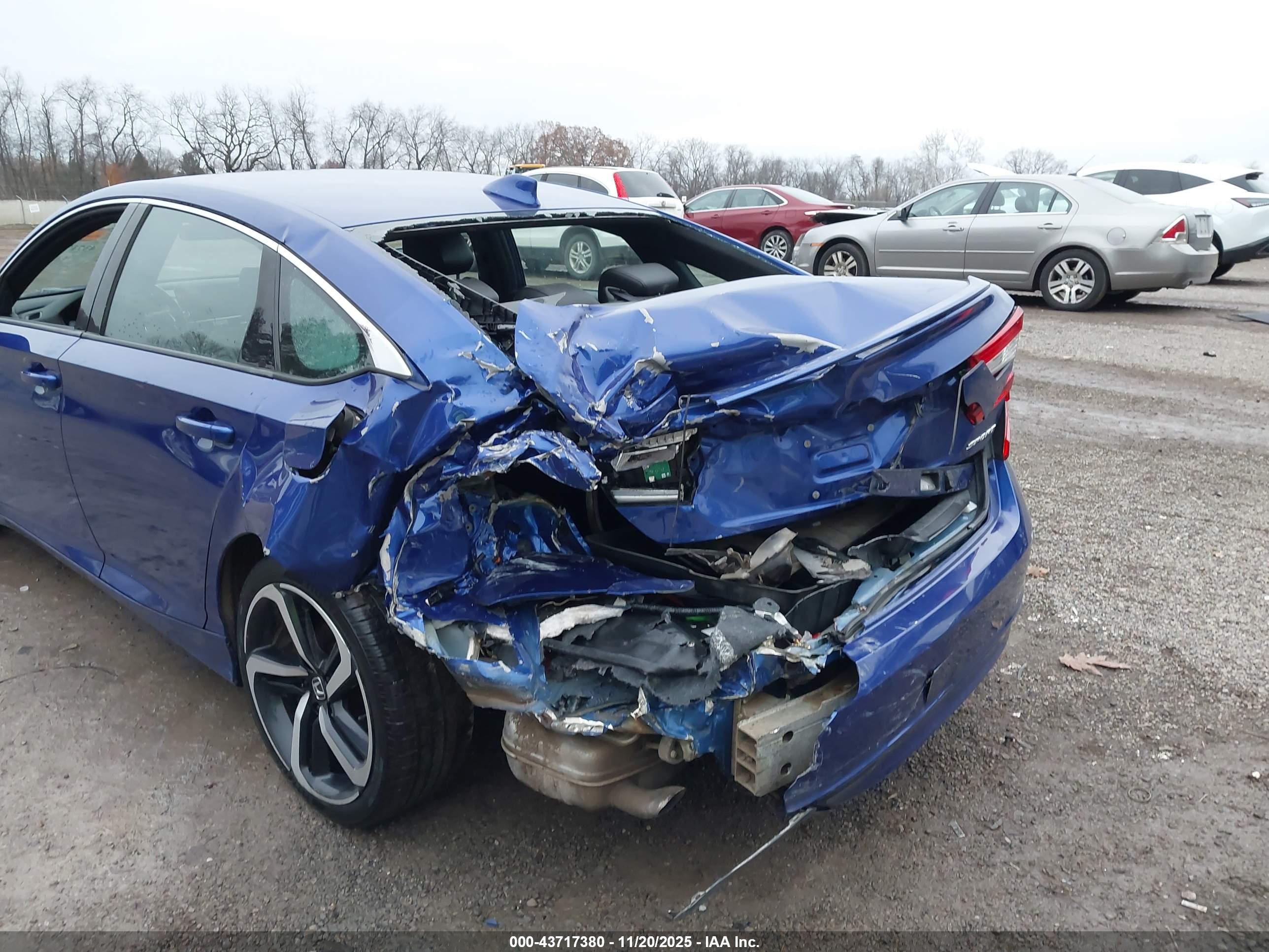 HONDA ACCORD image 6