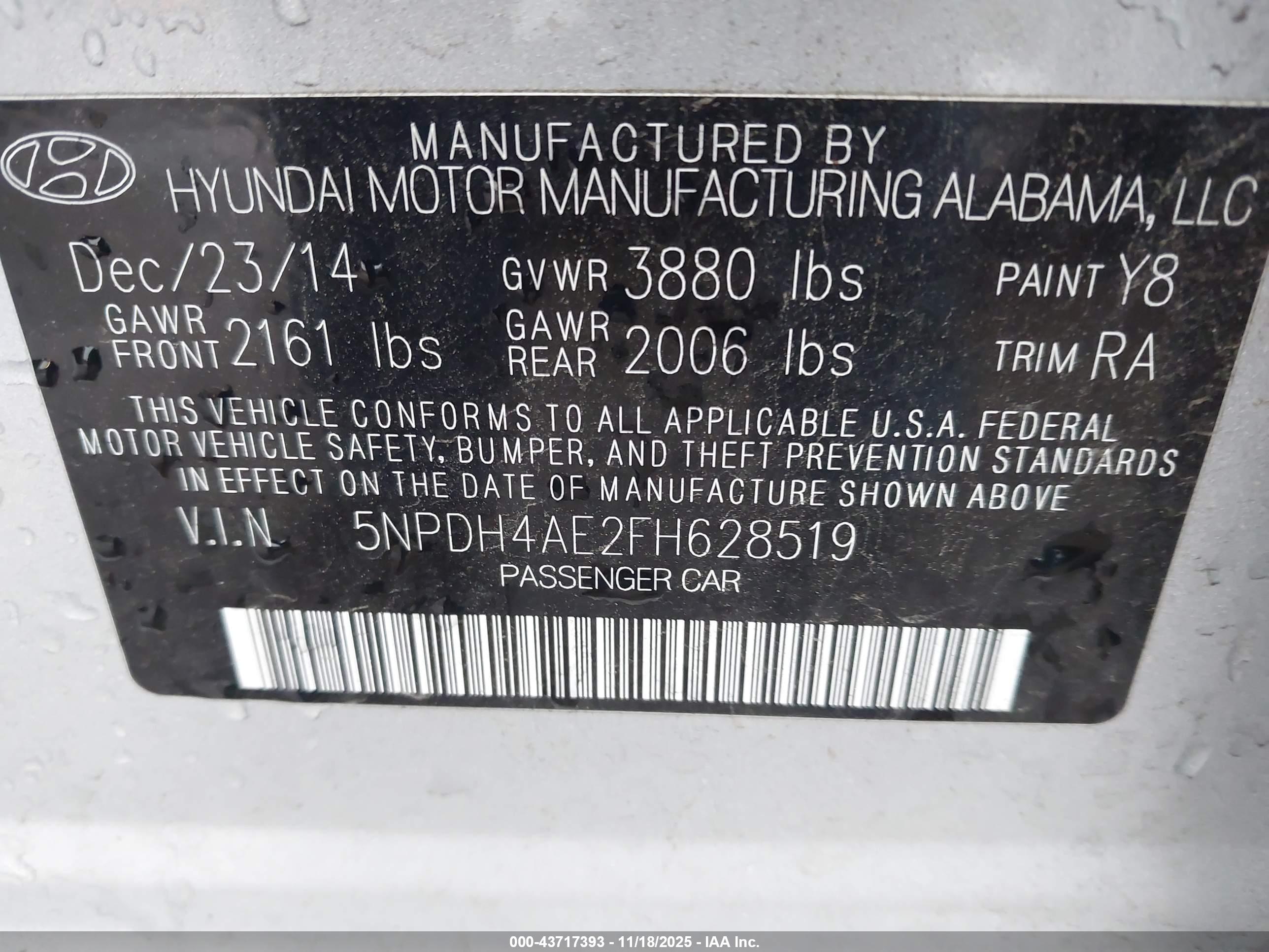 HYUNDAI ELANTRA image 9