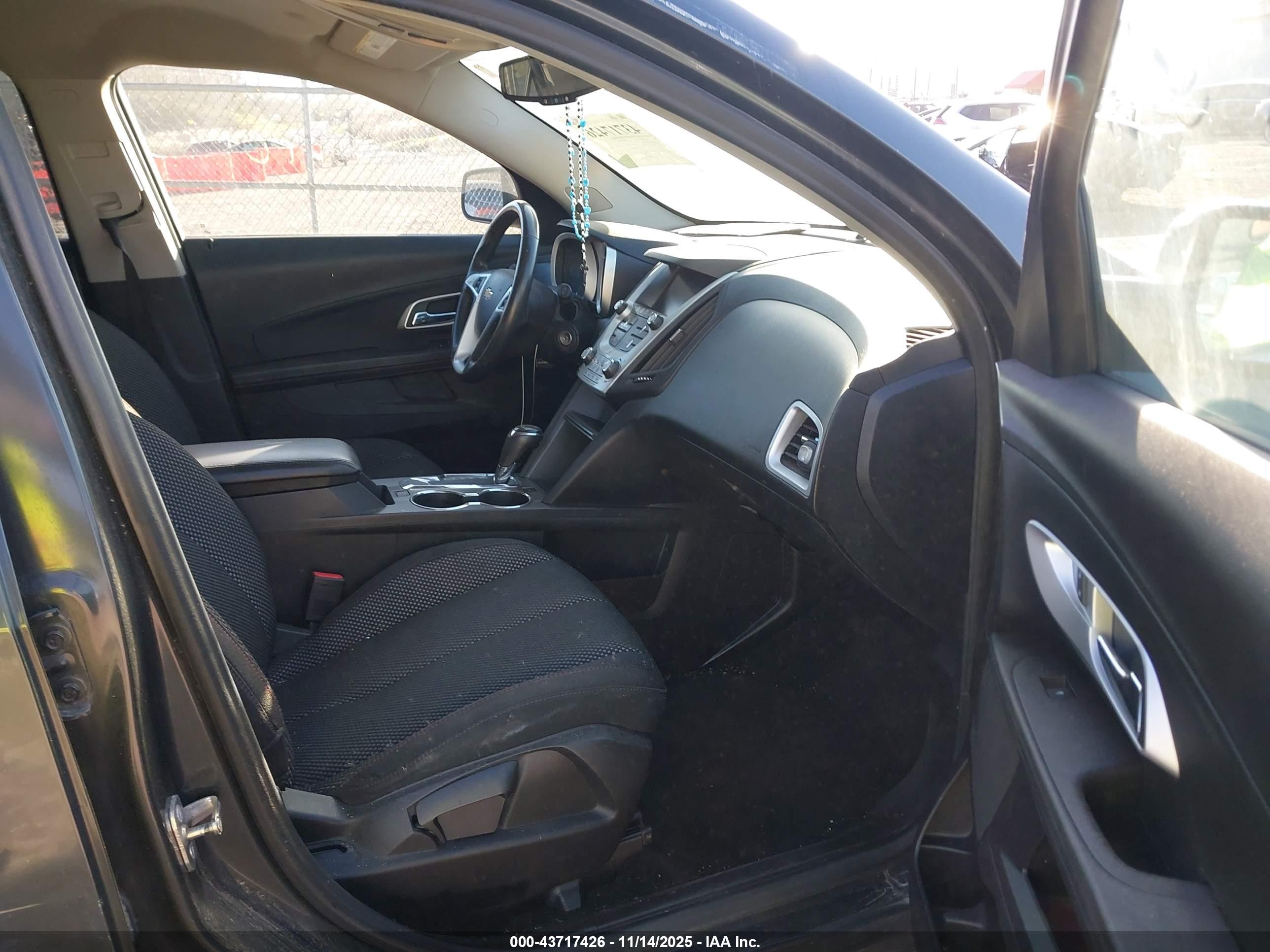 CHEVROLET EQUINOX image 5