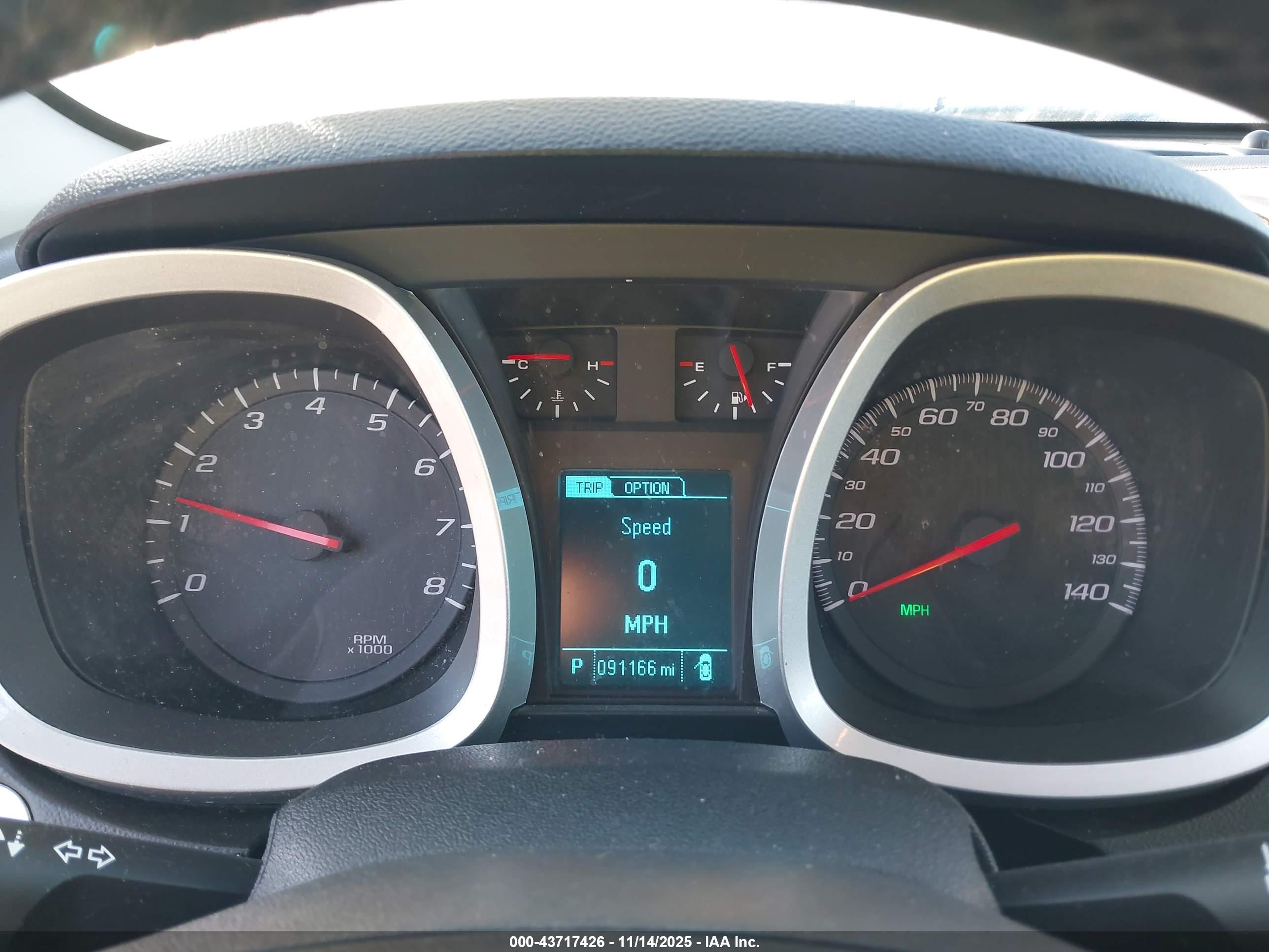 CHEVROLET EQUINOX image 7