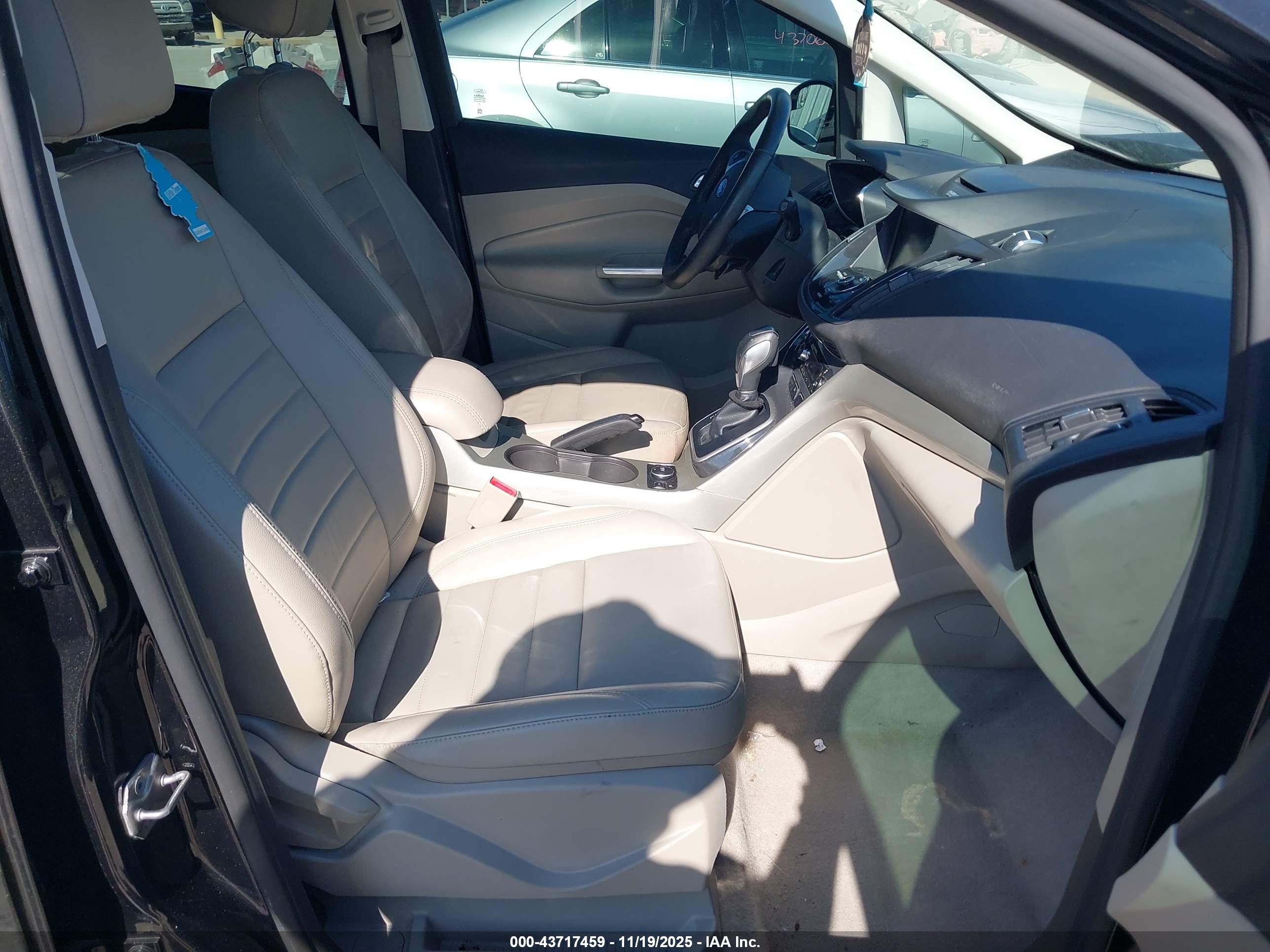 FORD C-MAX image 5