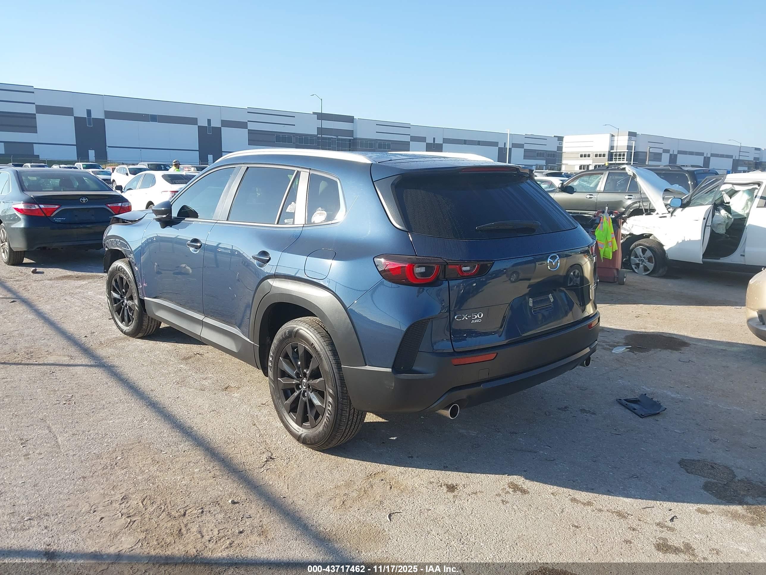 MAZDA CX-50 image 3