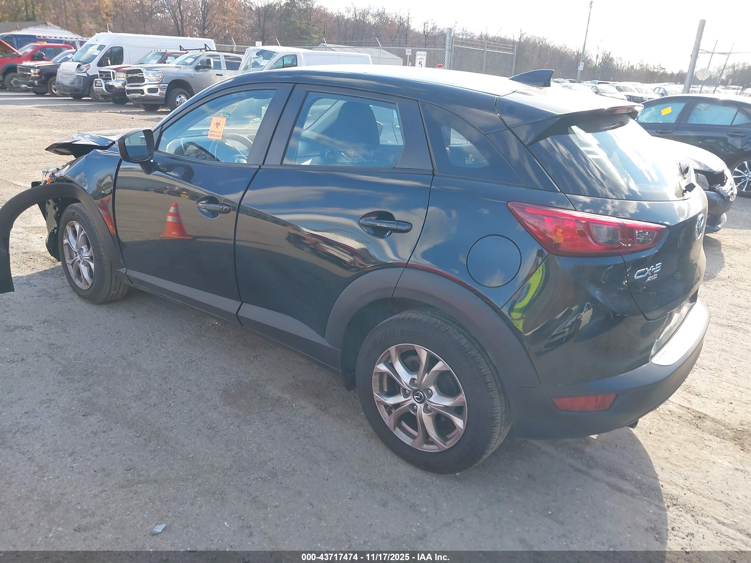 MAZDA CX-3 image 3
