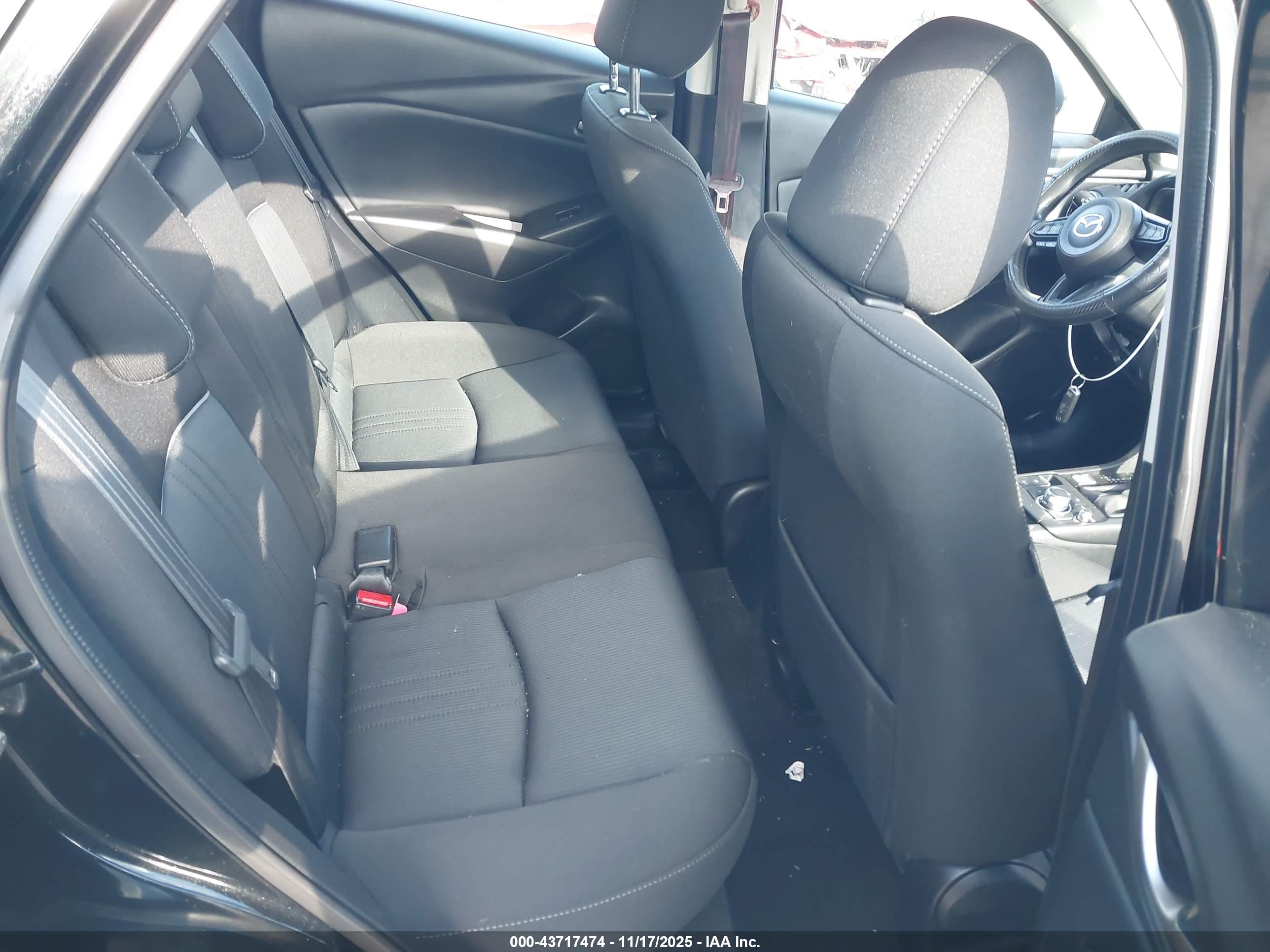 MAZDA CX-3 image 8